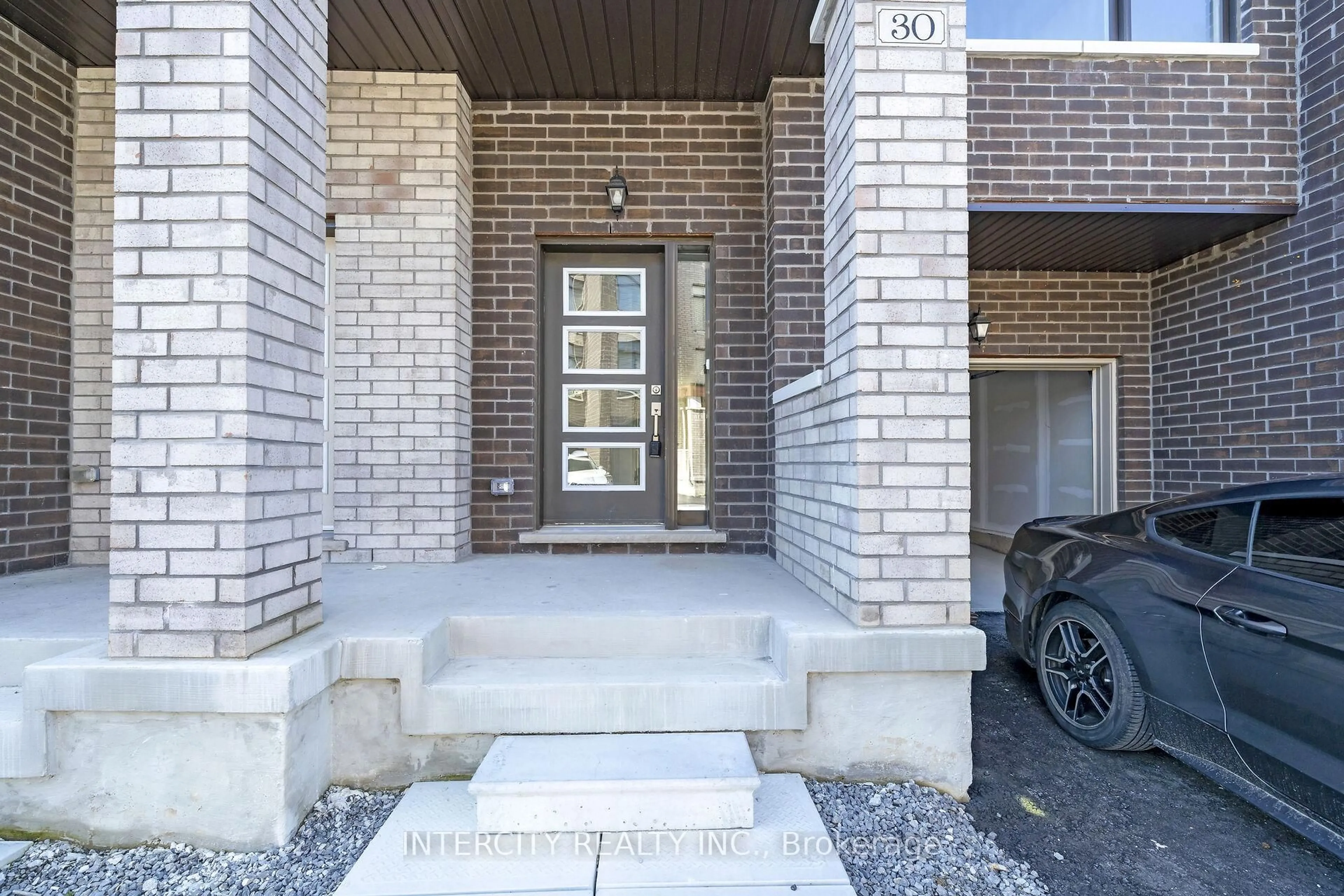 Home with brick exterior material, street for 30 Queenpost Dr, Brampton Ontario L6Y 6L2