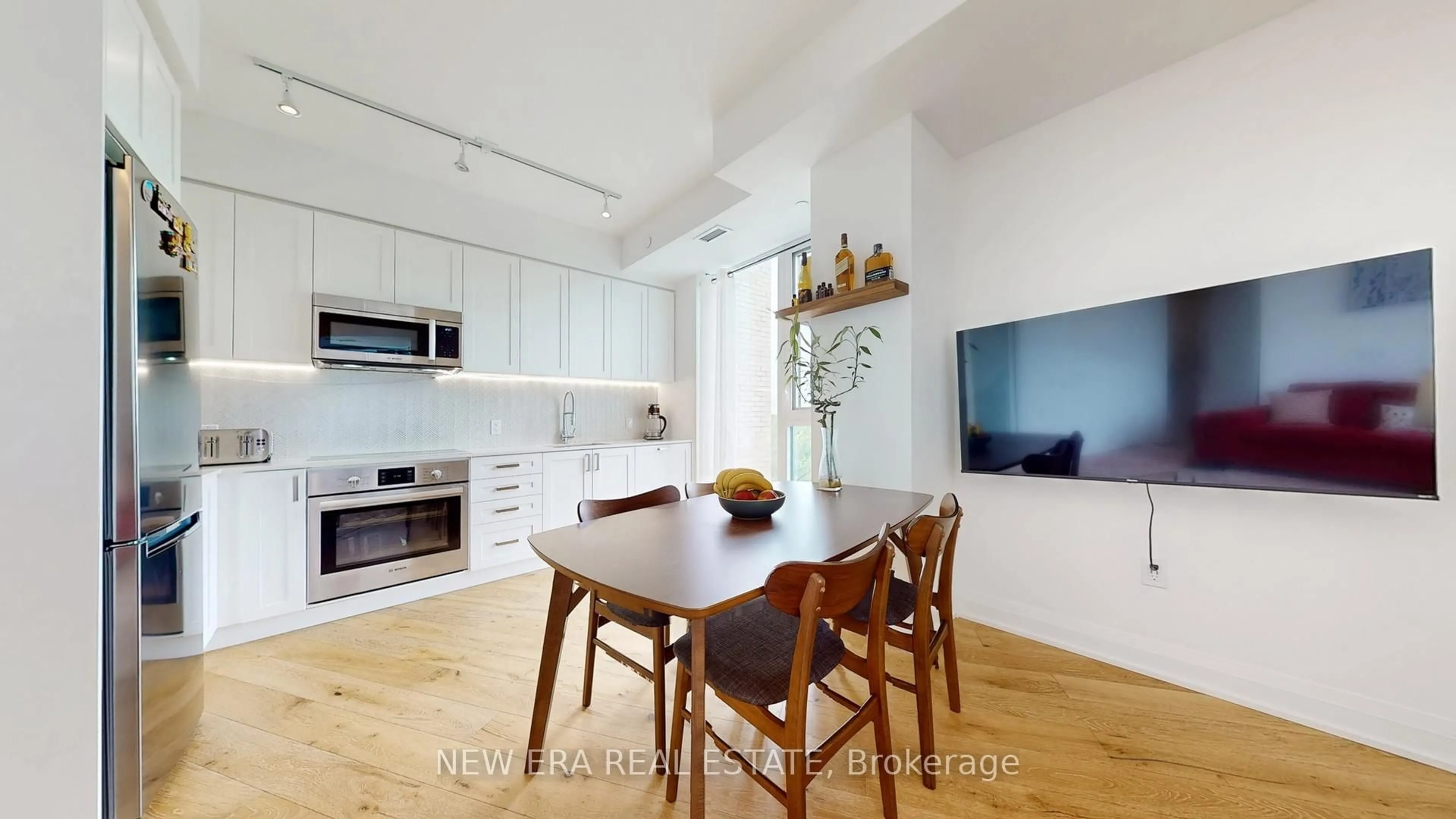 Open concept kitchen, wood/laminate floor for 293 The Kingsway #610, Toronto Ontario M9A 0E8