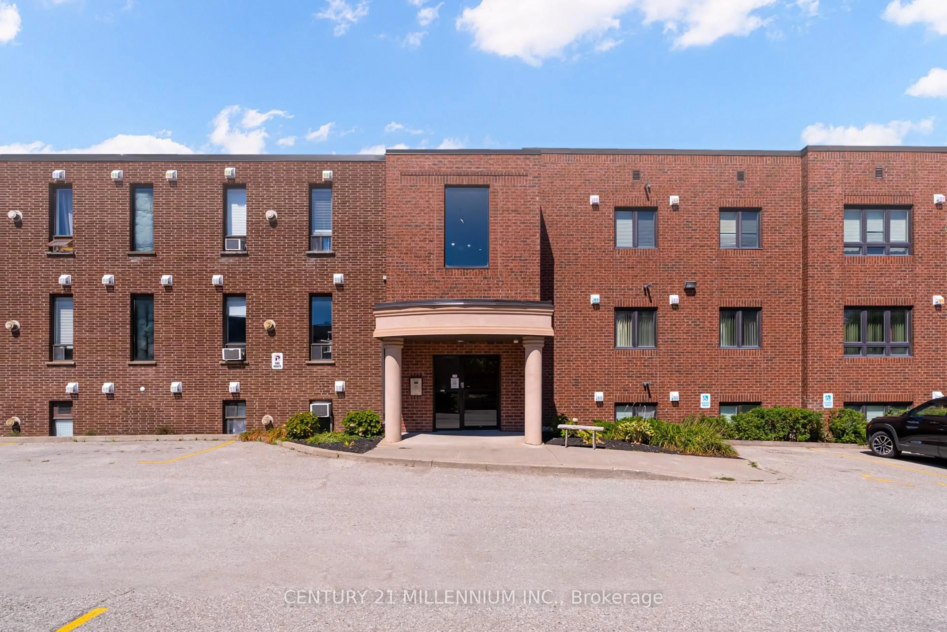 Unknown for 70 First St #206, Orangeville Ontario L9W 2E5