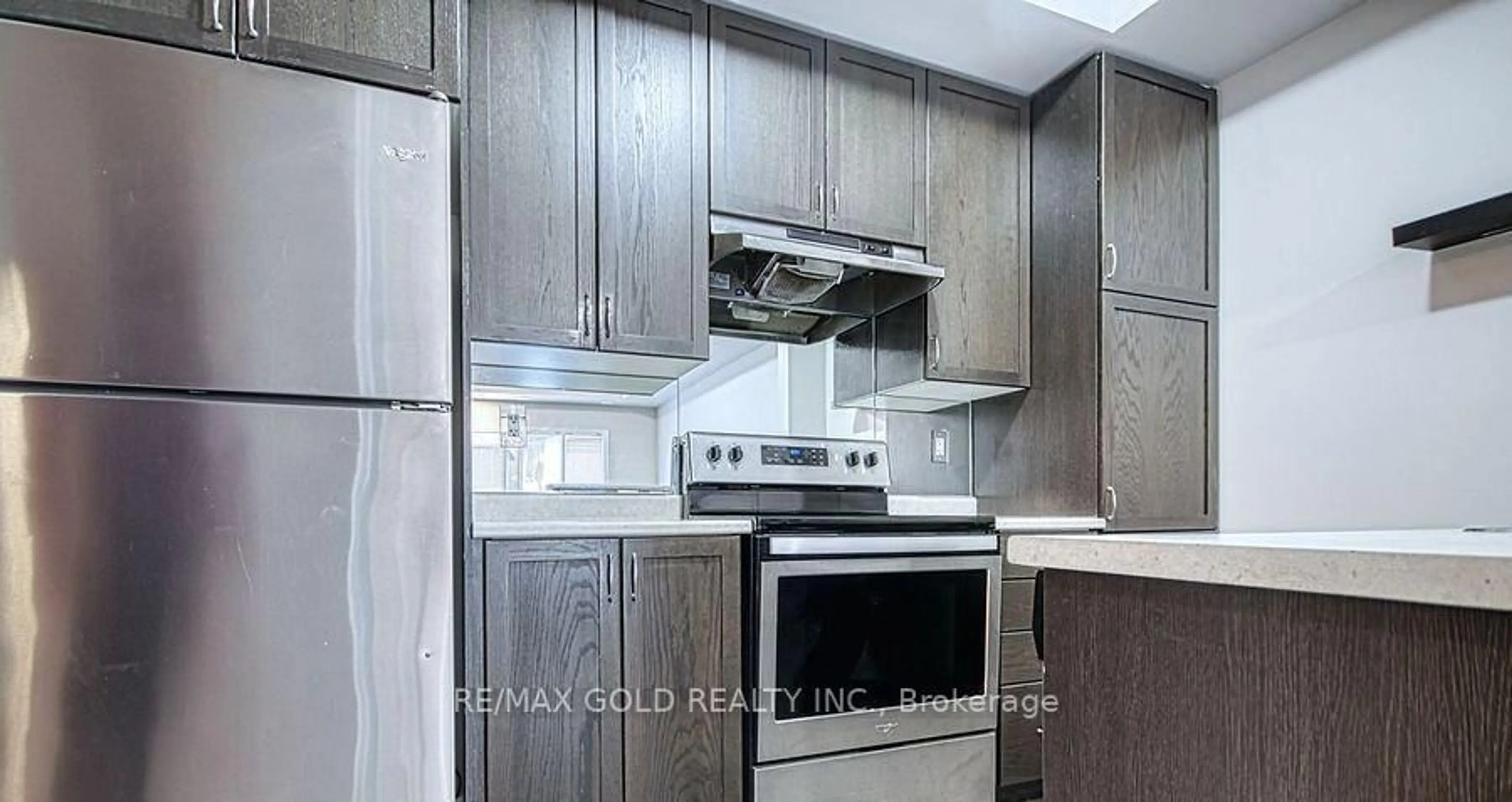 Standard kitchen, unknown for 250 Sunny Meadow Blvd #118, Brampton Ontario L6R 3Y7