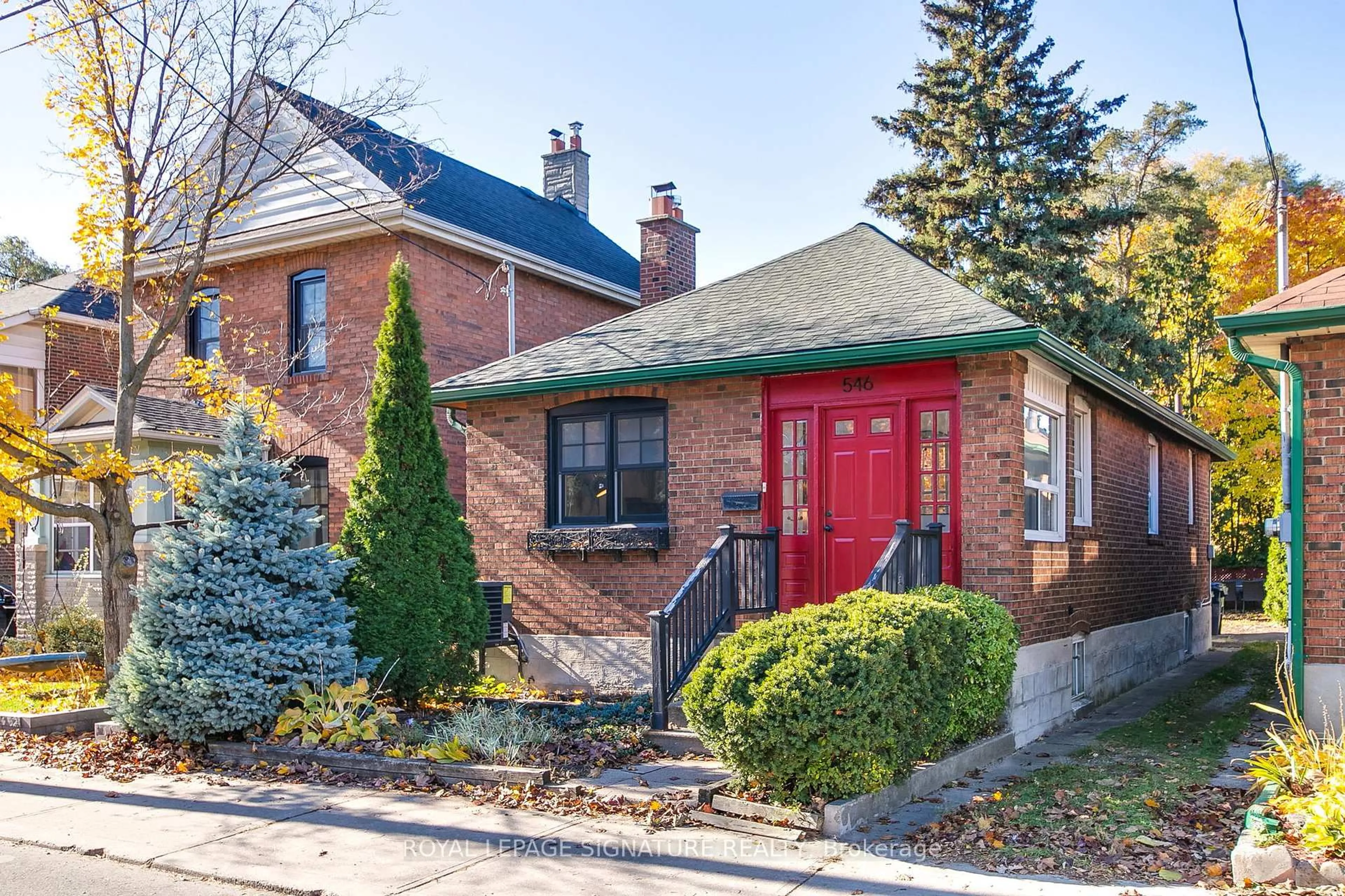 Home with brick exterior material, street for 546 Jane St, Toronto Ontario M6S 4A4