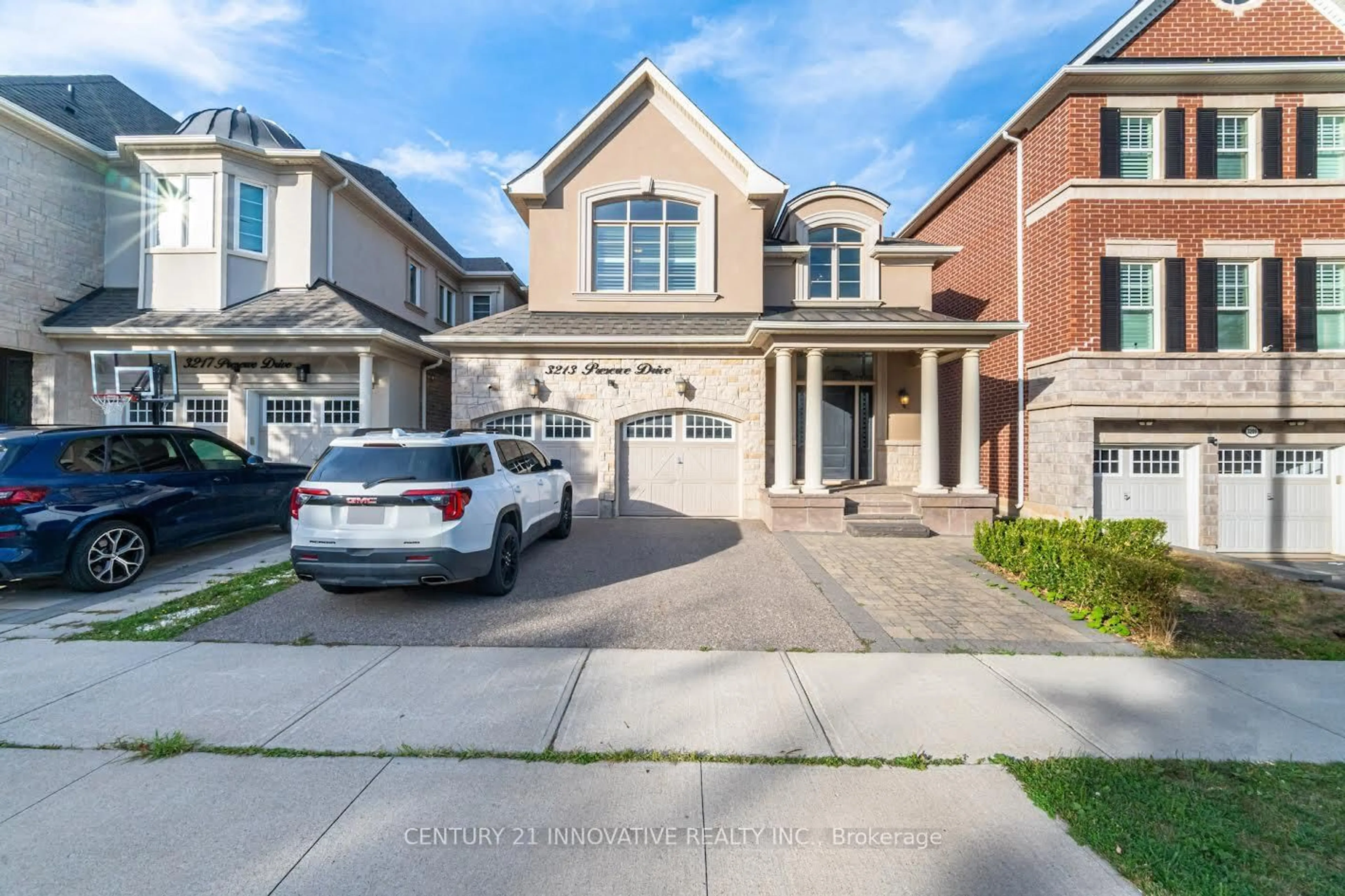 Home with brick exterior material, street for 3213 Preserve Dr, Oakville Ontario L6M 4J9
