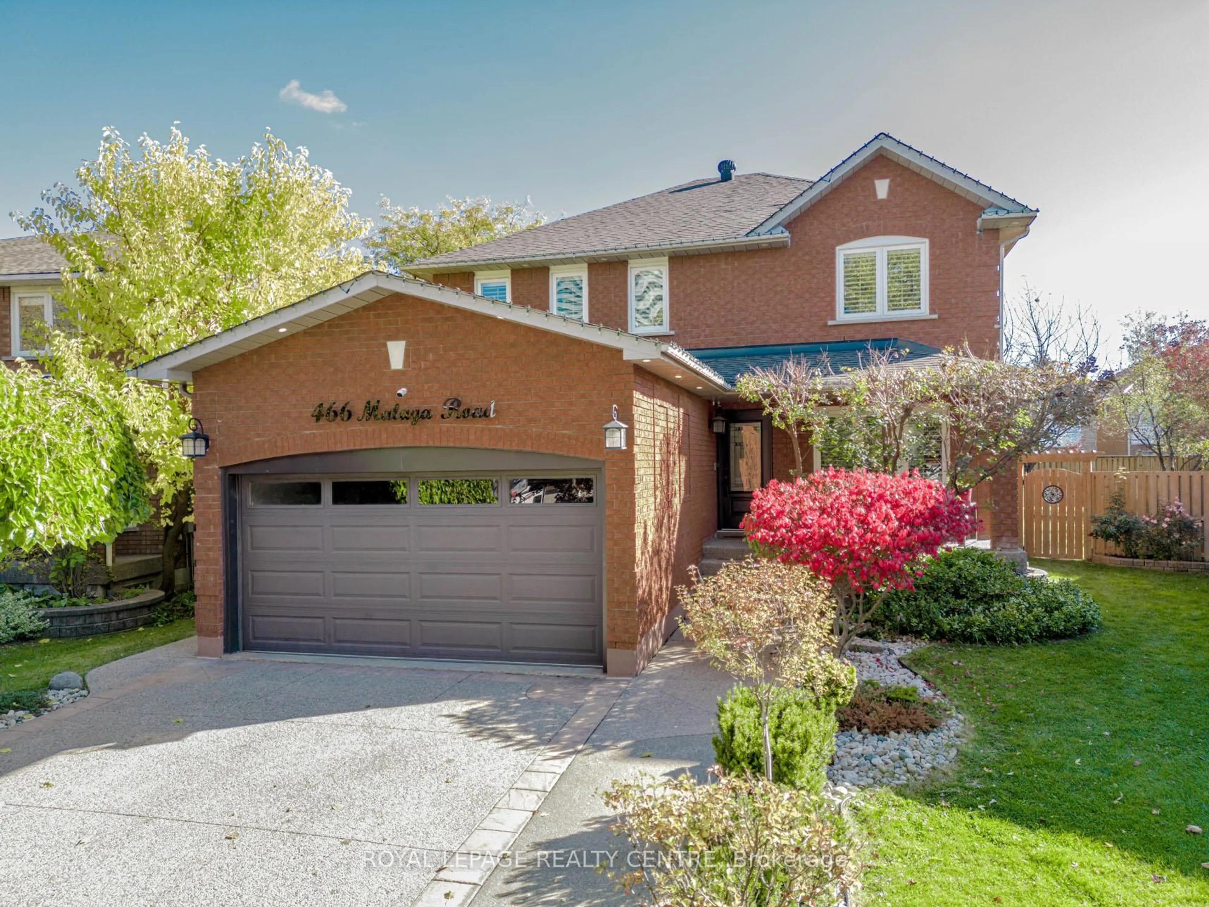Home with brick exterior material, street for 466 Malaga Rd, Mississauga Ontario L5B 3W2