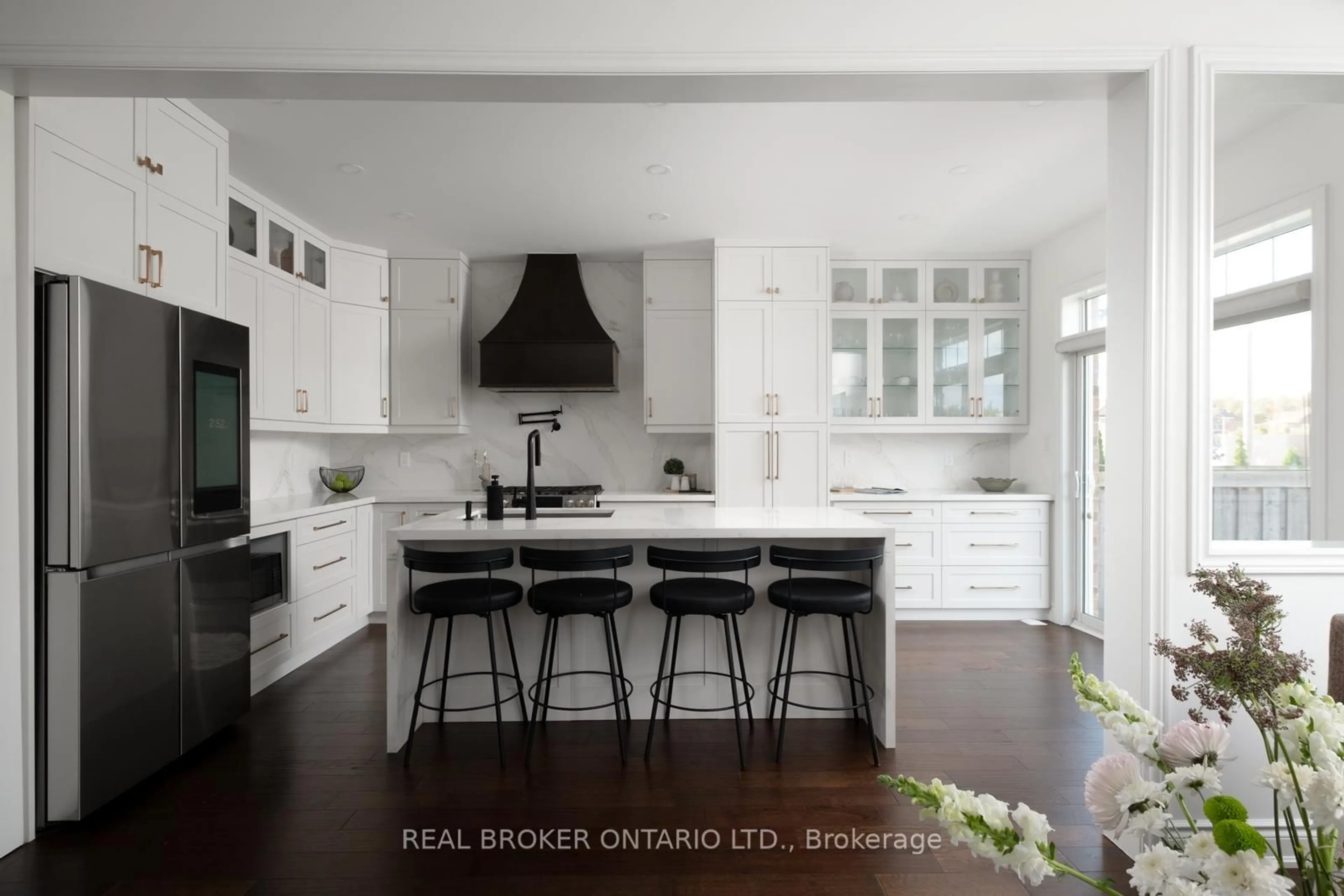 Open concept kitchen, unknown for 40 Divinity Circ, Brampton Ontario L7A 3Y3