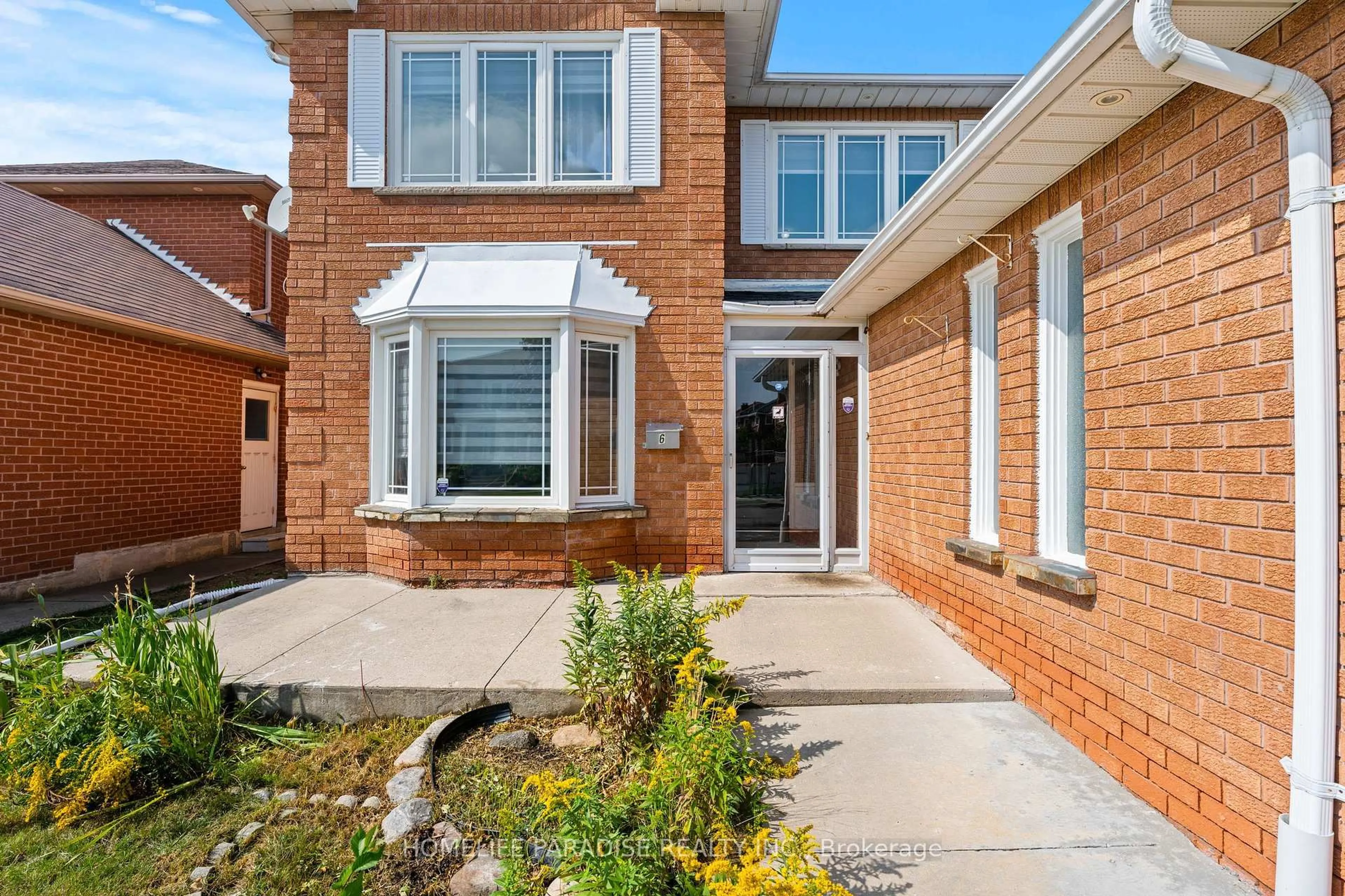 Home with brick exterior material, street for 6 Ivy Lea Crt, Brampton Ontario L6Y 4K6