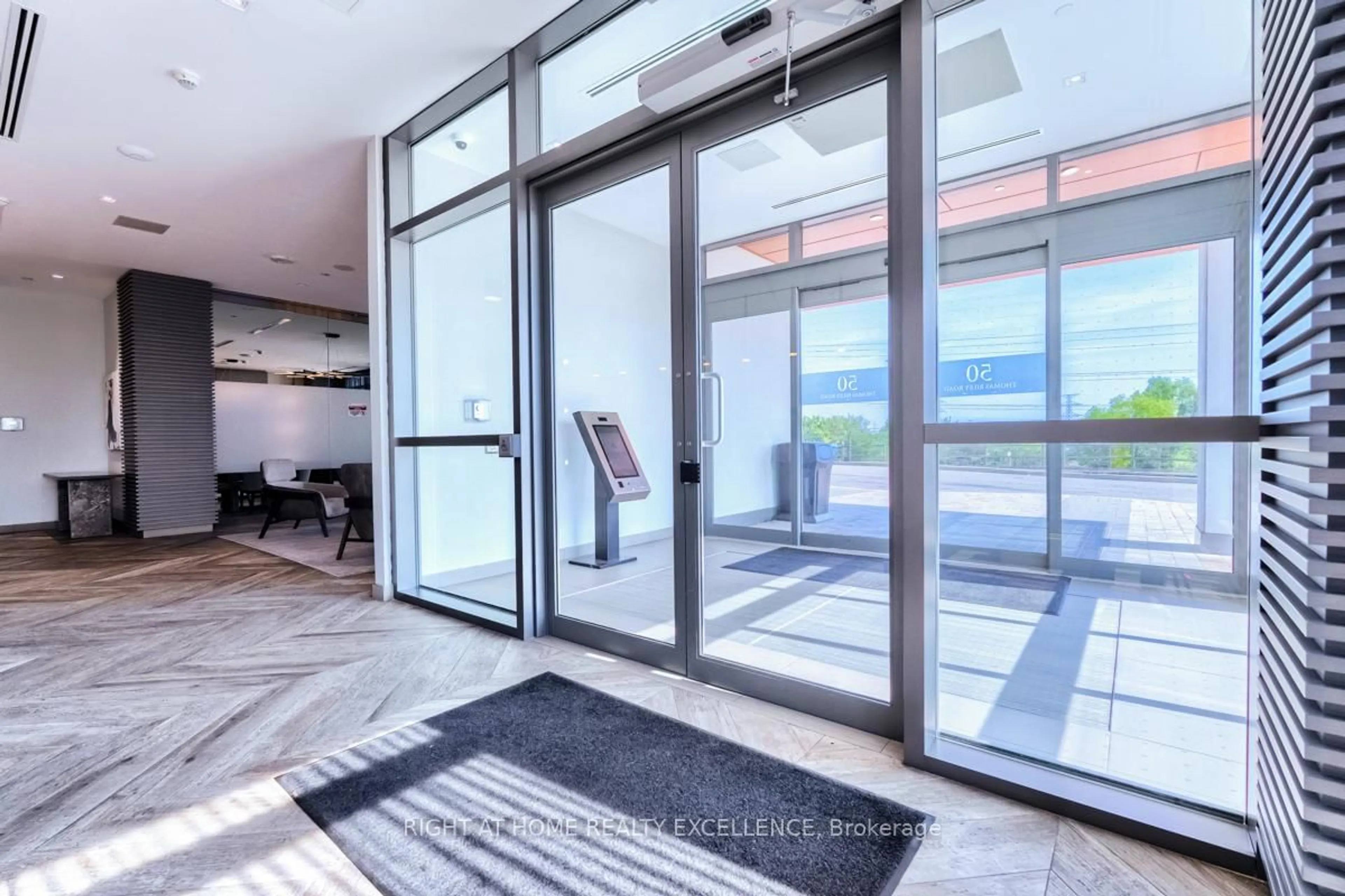 Unknown for 50 Thomas Riley Rd #1903, Toronto Ontario M9B 0C5