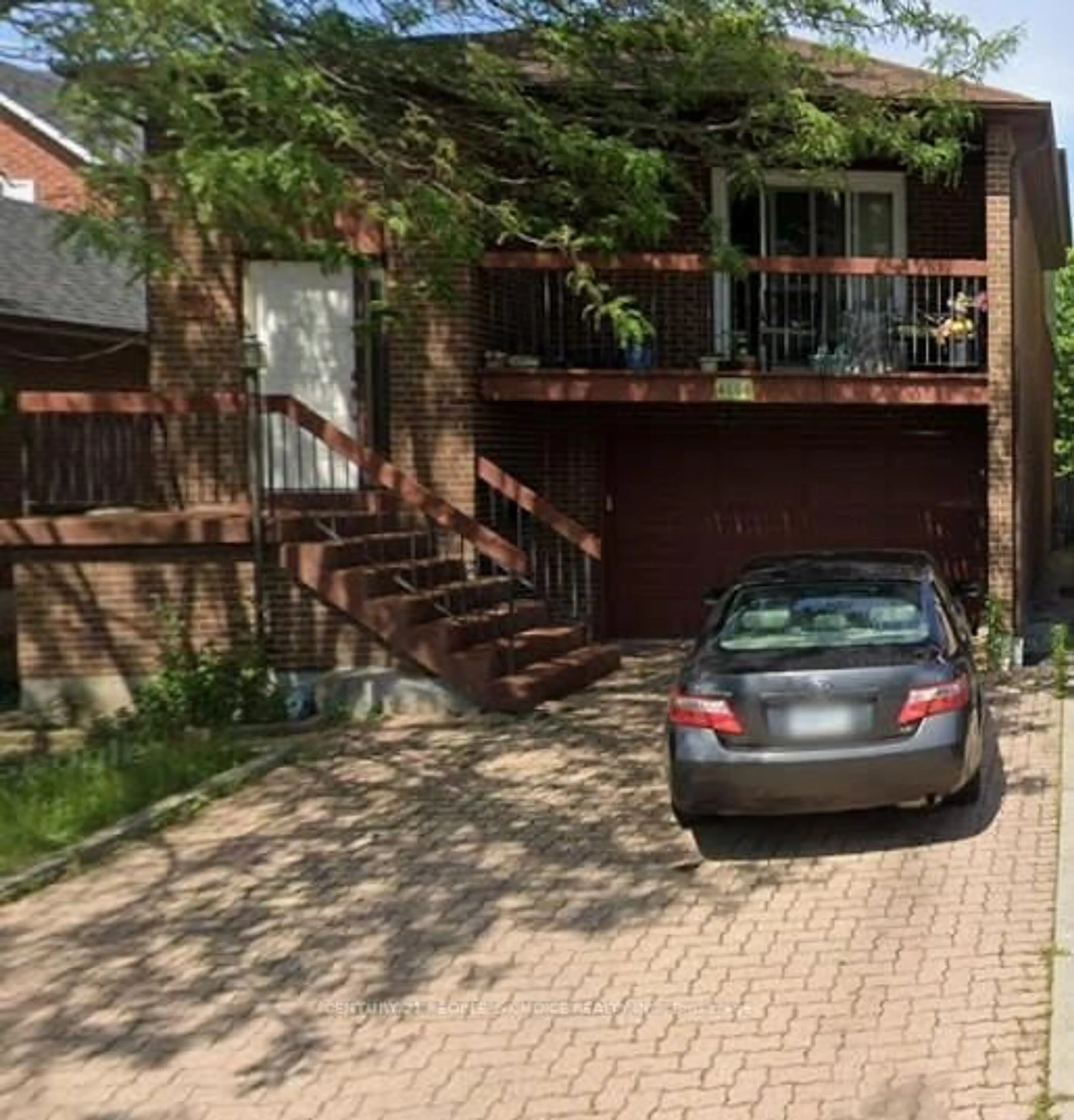Home with brick exterior material, street for 4194 Tea Garden Circ, Mississauga Ontario L5B 2W8