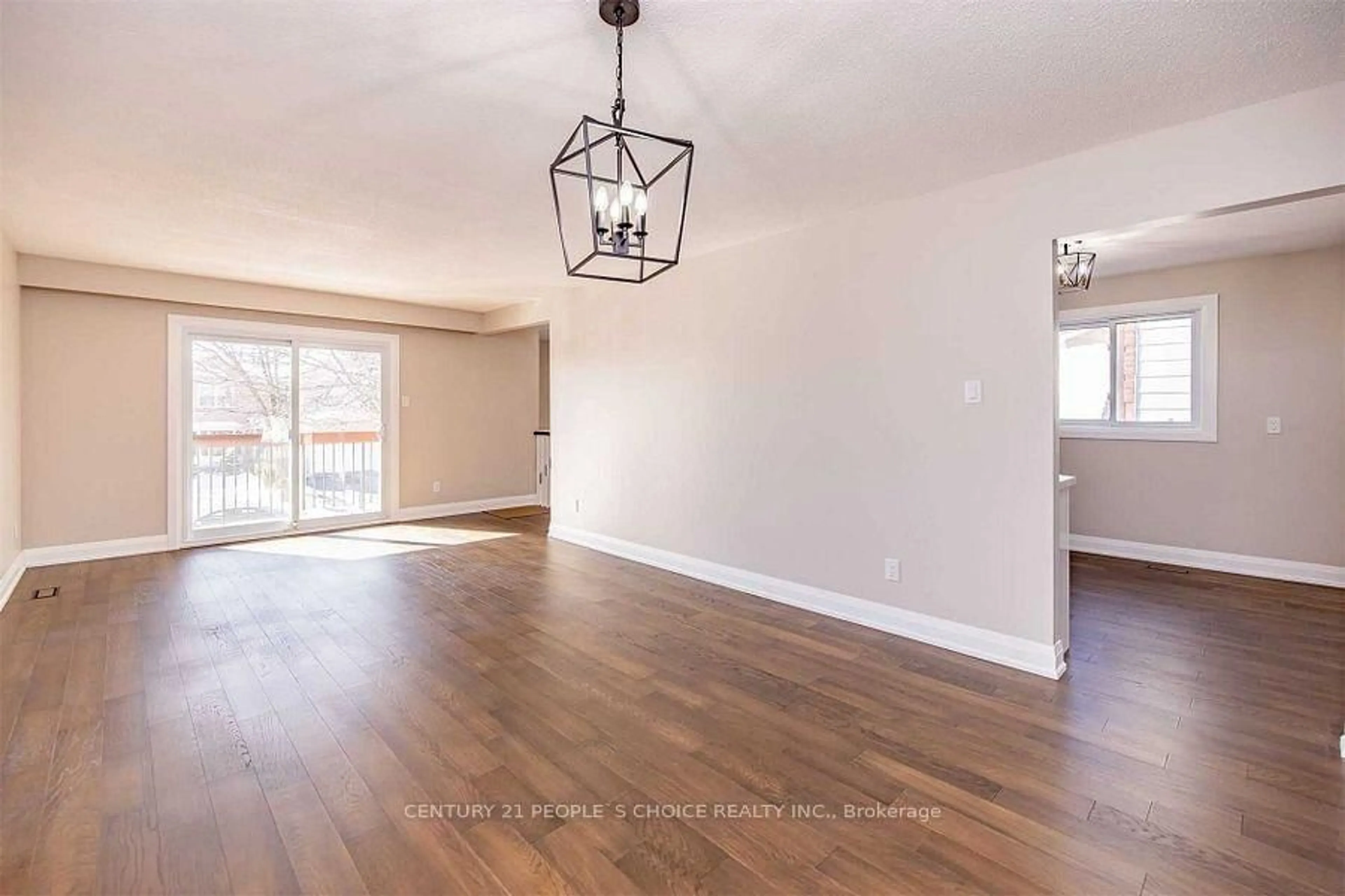 Unknown for 4194 Tea Garden Circ, Mississauga Ontario L5B 2W8