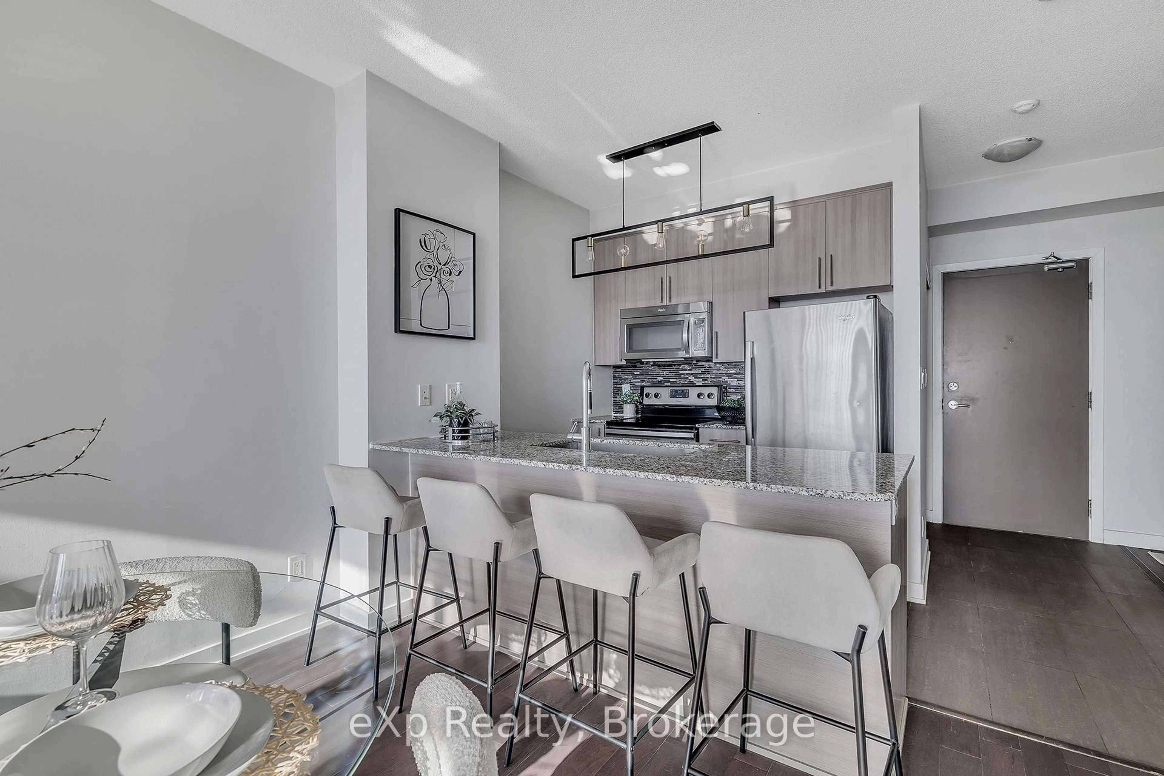 Open concept kitchen, unknown for 4099 Brickstone Mews #3105, Mississauga Ontario L5B 0G2