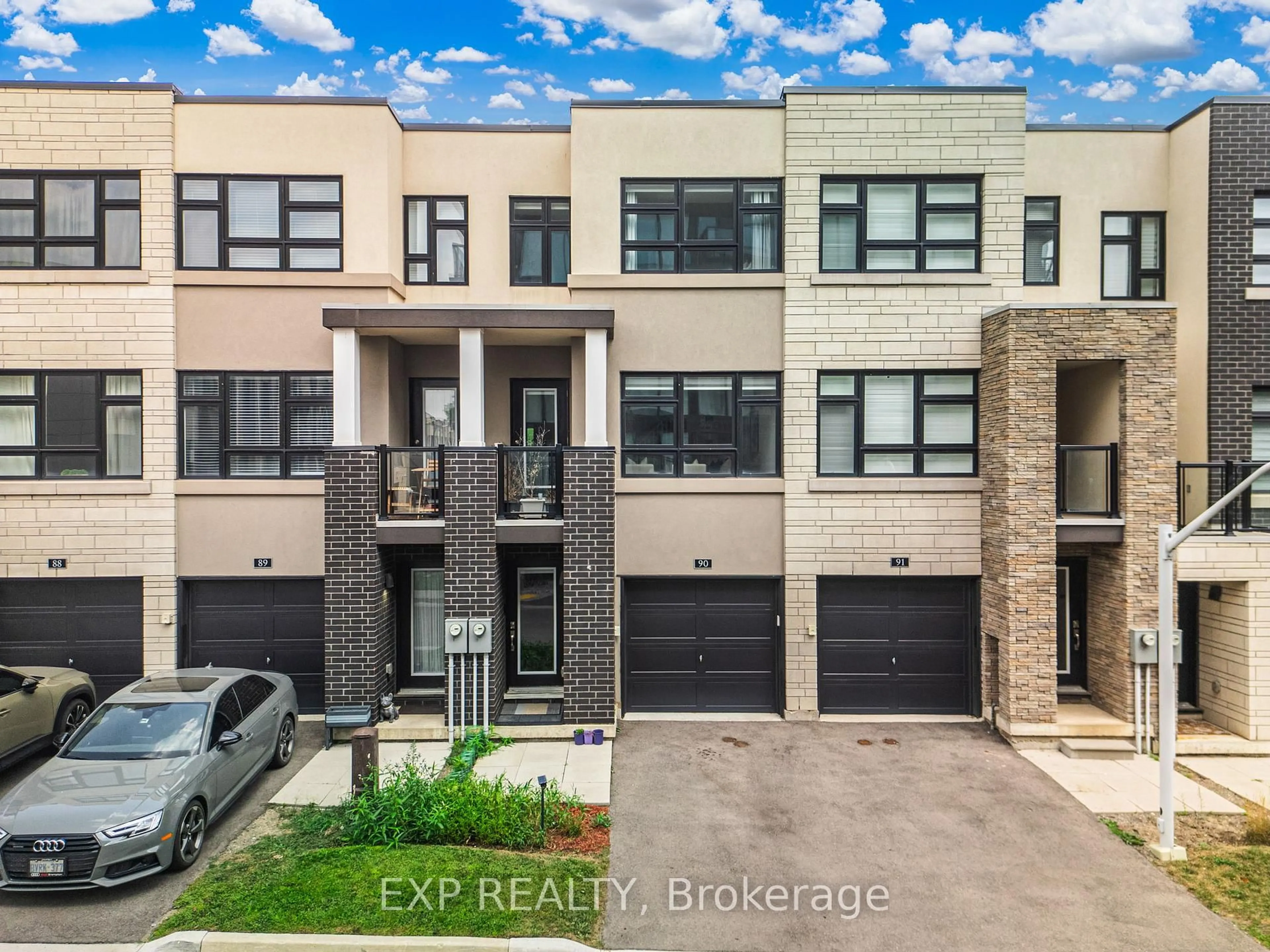 A pic from outside/outdoor area/front of a property/back of a property/a pic from drone, street for 1121 Cooke Blvd #90, Burlington Ontario L7T 0C4