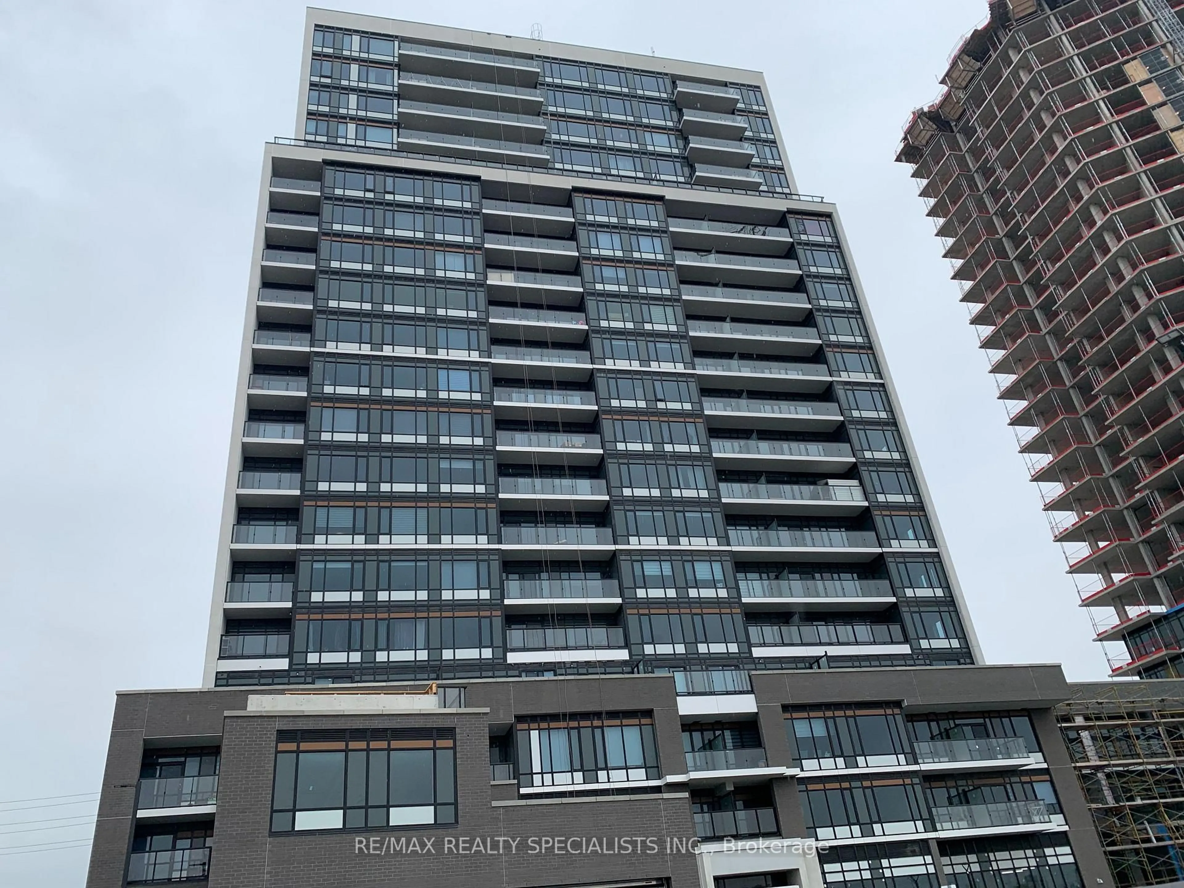 Unknown for 8010 Derry Rd #306, Milton Ontario L9T 9N3