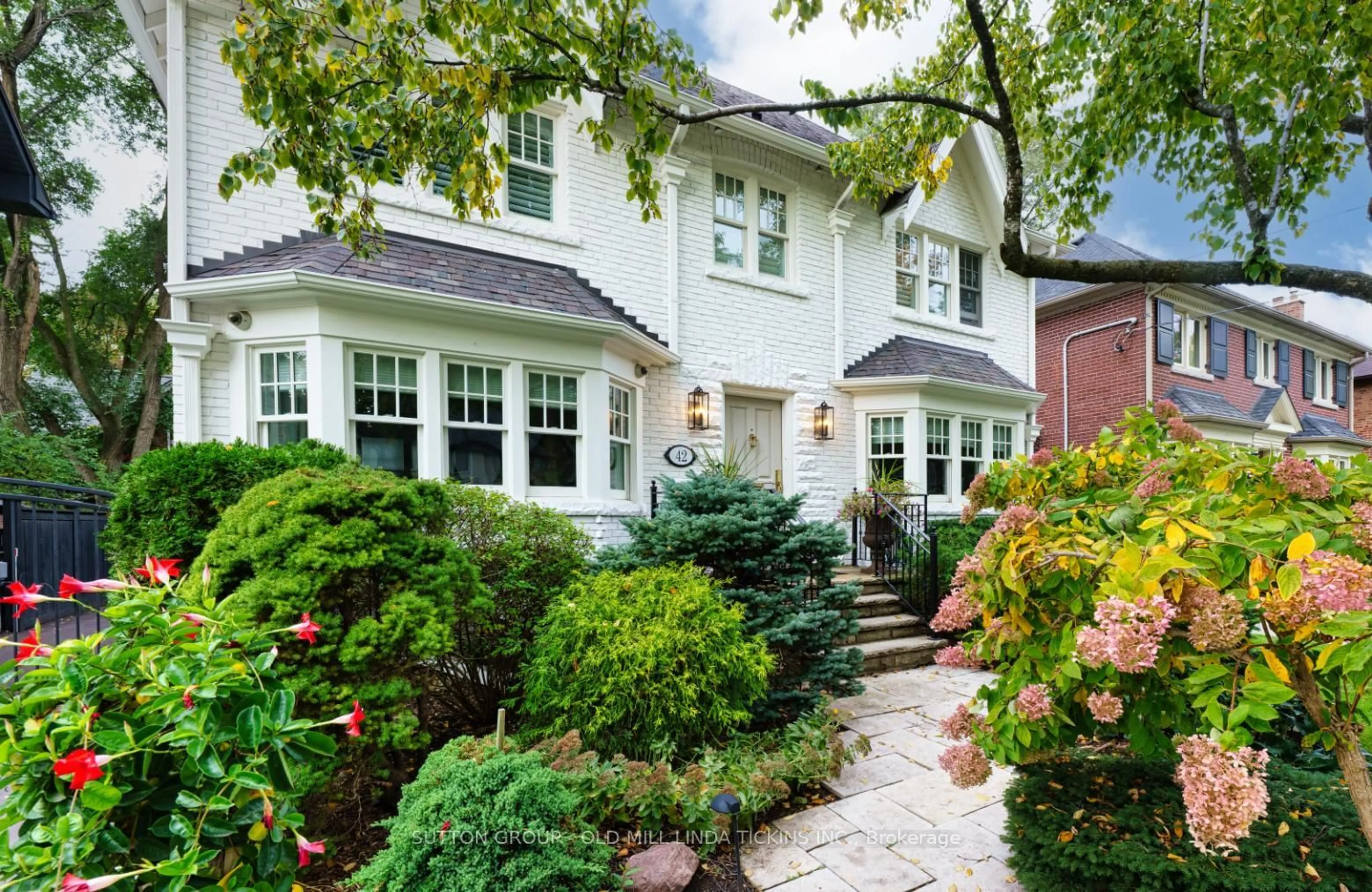 Home with brick exterior material, street for 42 Brentwood Rd, Toronto Ontario M8X 2B7