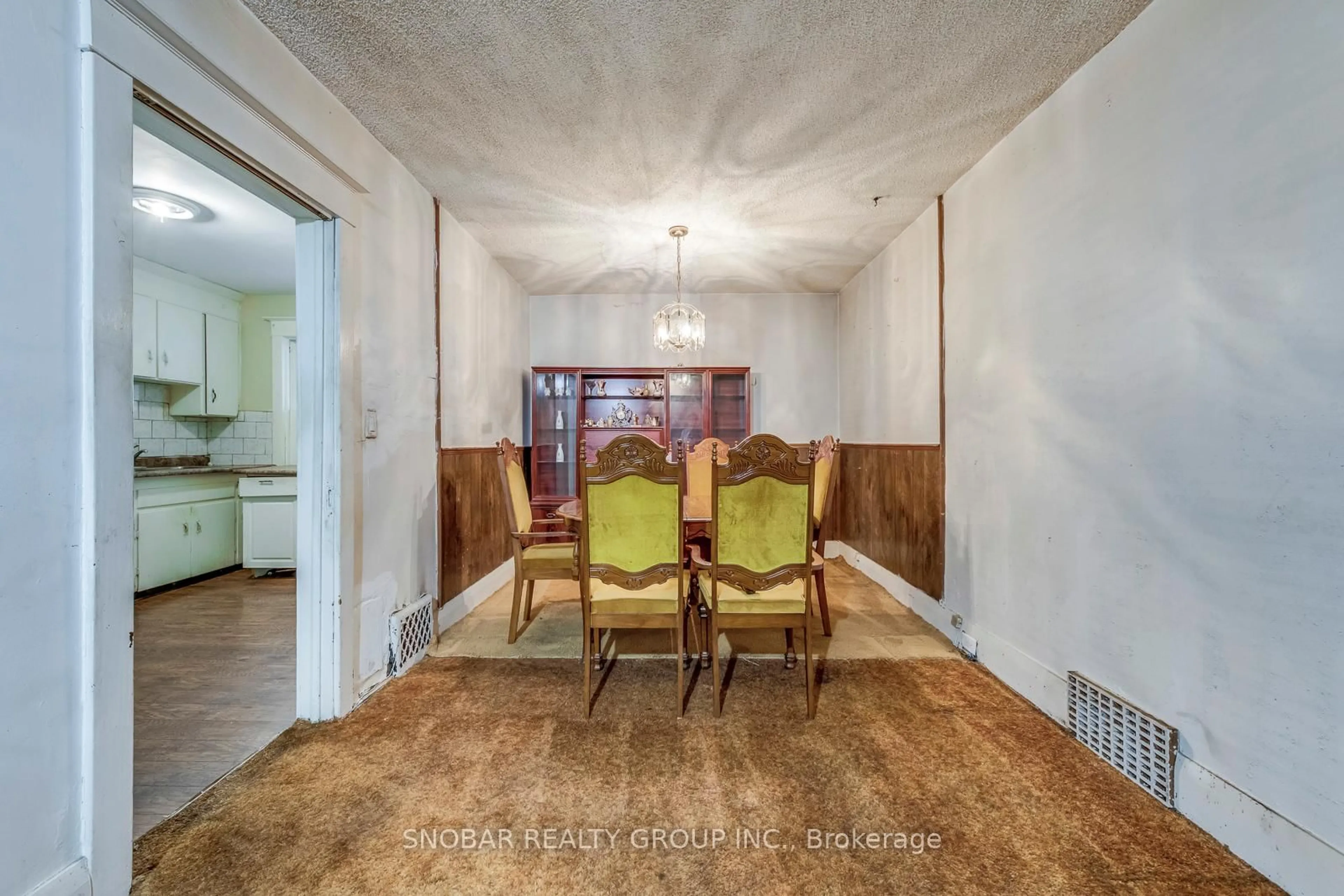 Dining room, unknown for 483 Caledonia Rd, Toronto Ontario M6E 4V1