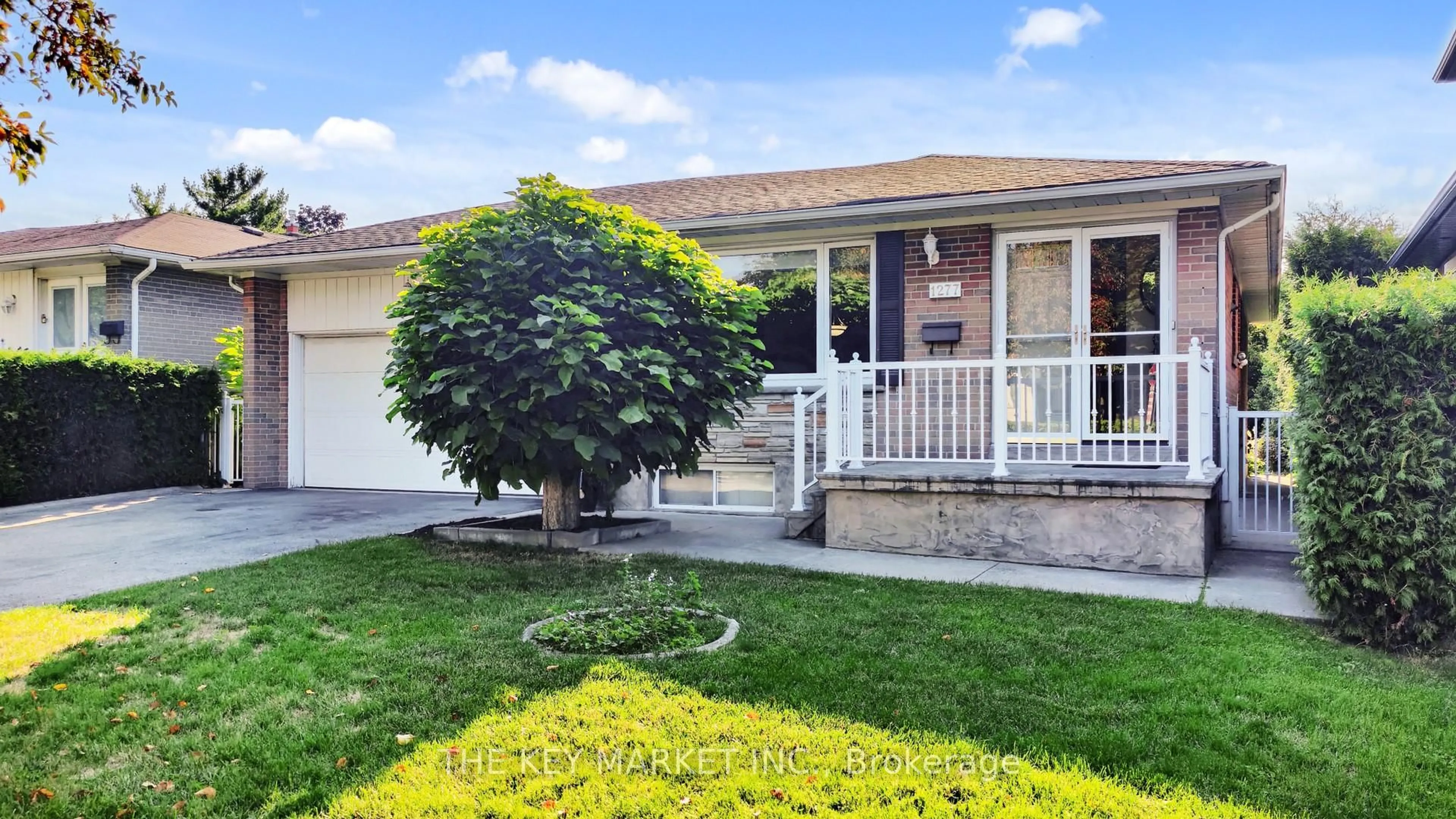 Unknown for 1277 Tyneburn Cres, Mississauga Ontario L4X 1P3