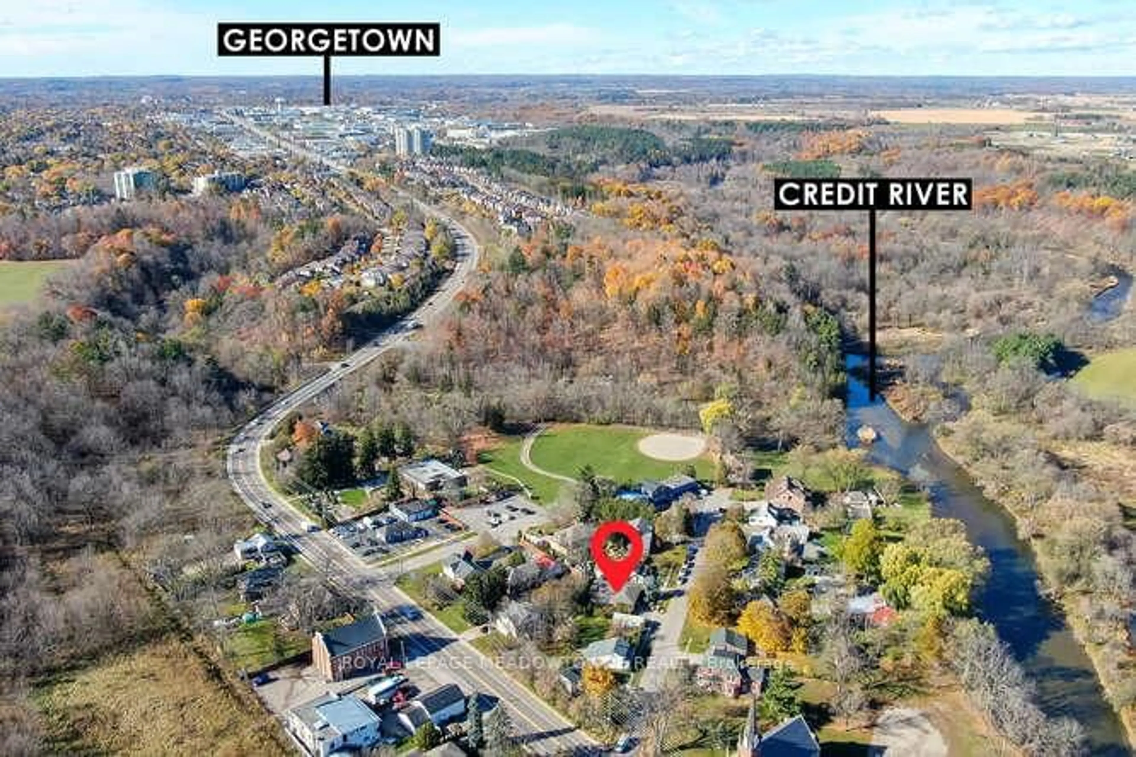 A pic from outside/outdoor area/front of a property/back of a property/a pic from drone, unknown for 405 Draper St, Halton Hills Ontario L0P 1K0