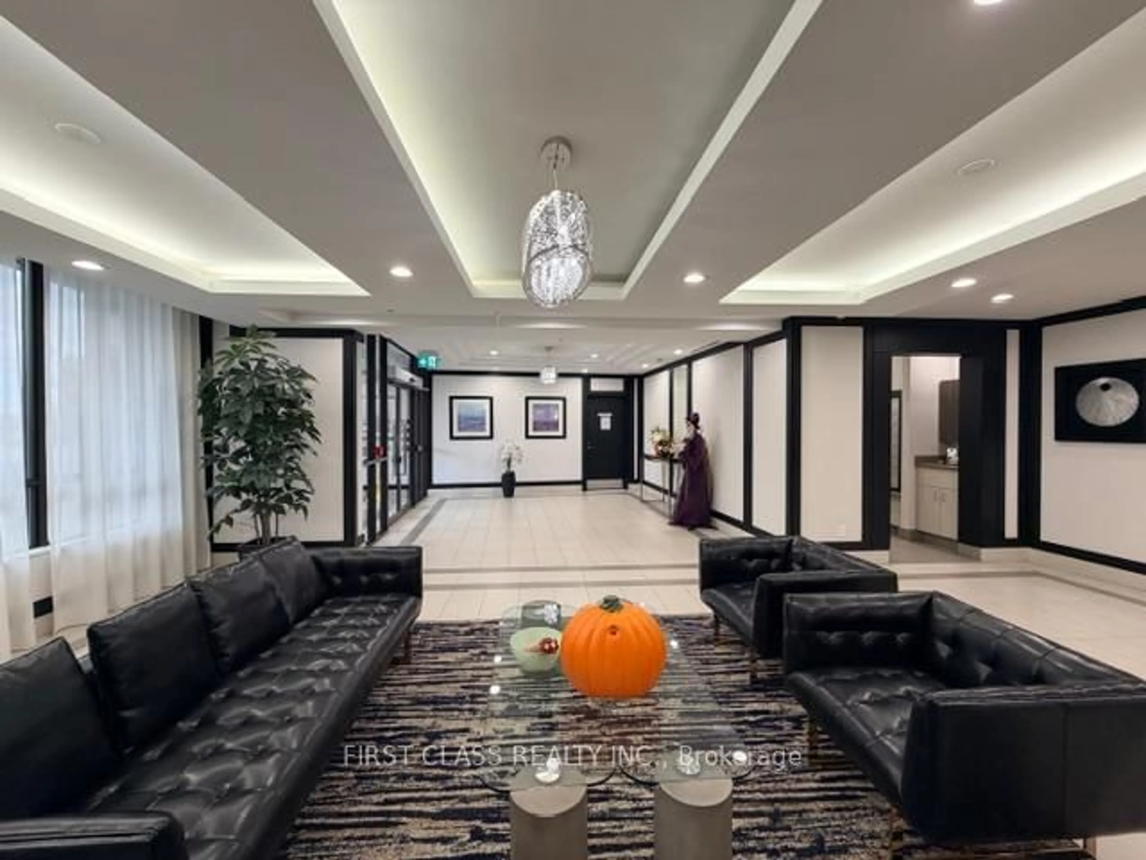 Lobby for 1070 Sheppard Ave #204, Toronto Ontario M3J 0G8