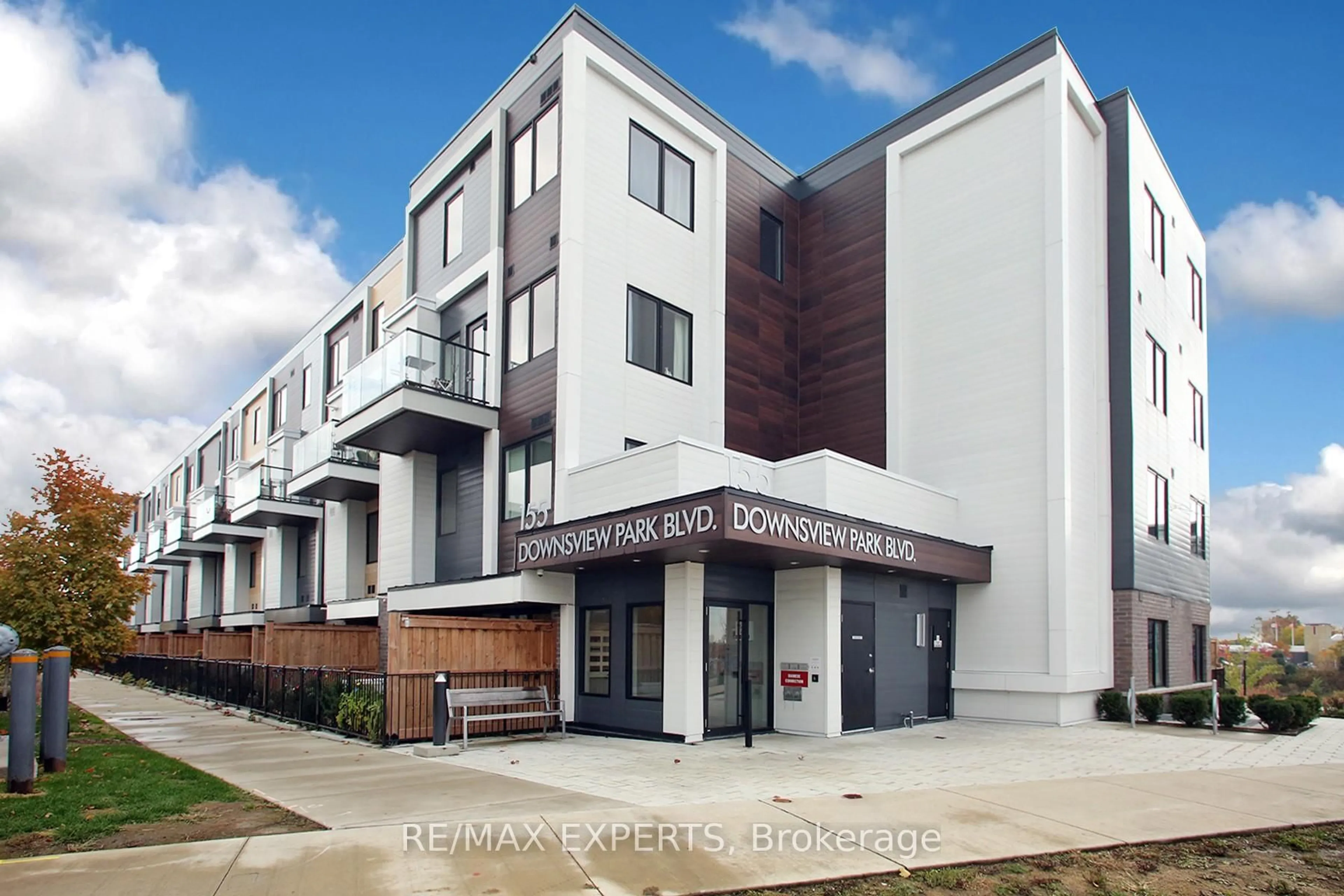 Home with brick exterior material, unknown for 155 Downsview Park Blvd #115, Toronto Ontario M3K 0E3