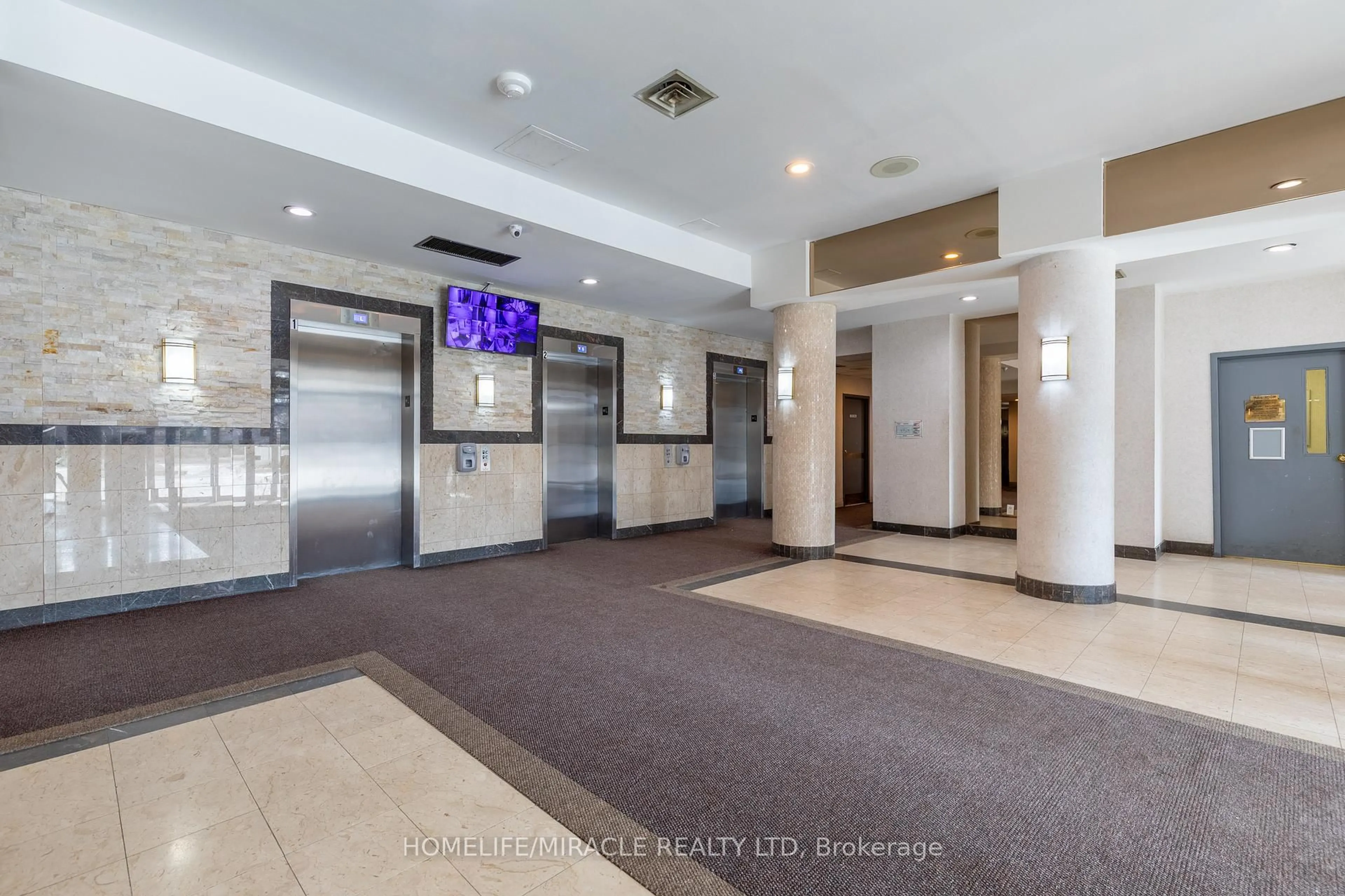 Lobby for 2901 Kipling Ave #501, Toronto Ontario M9V 5E5