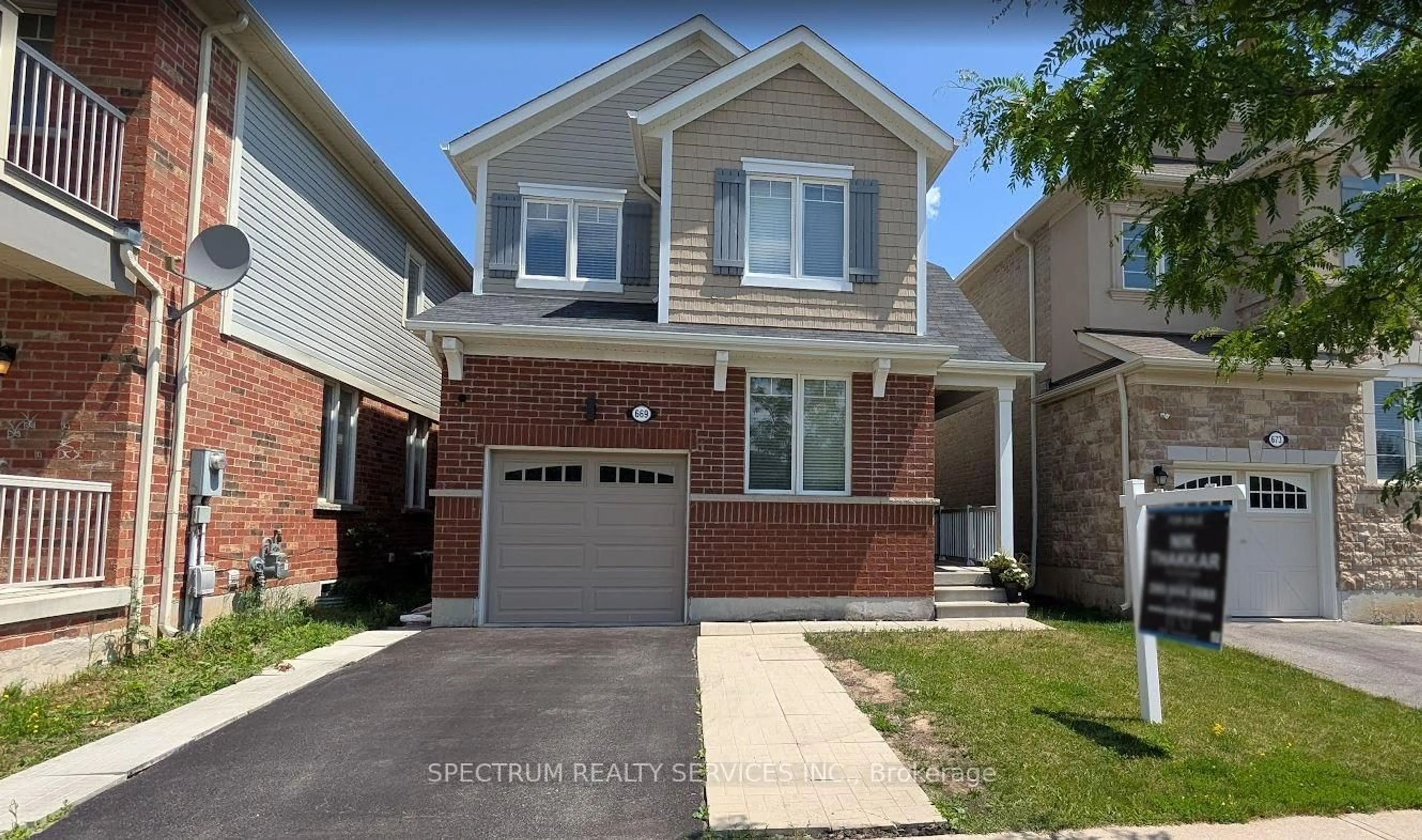 Home with brick exterior material, street for 669 Gibson Cres, Milton Ontario L9T 8Z6