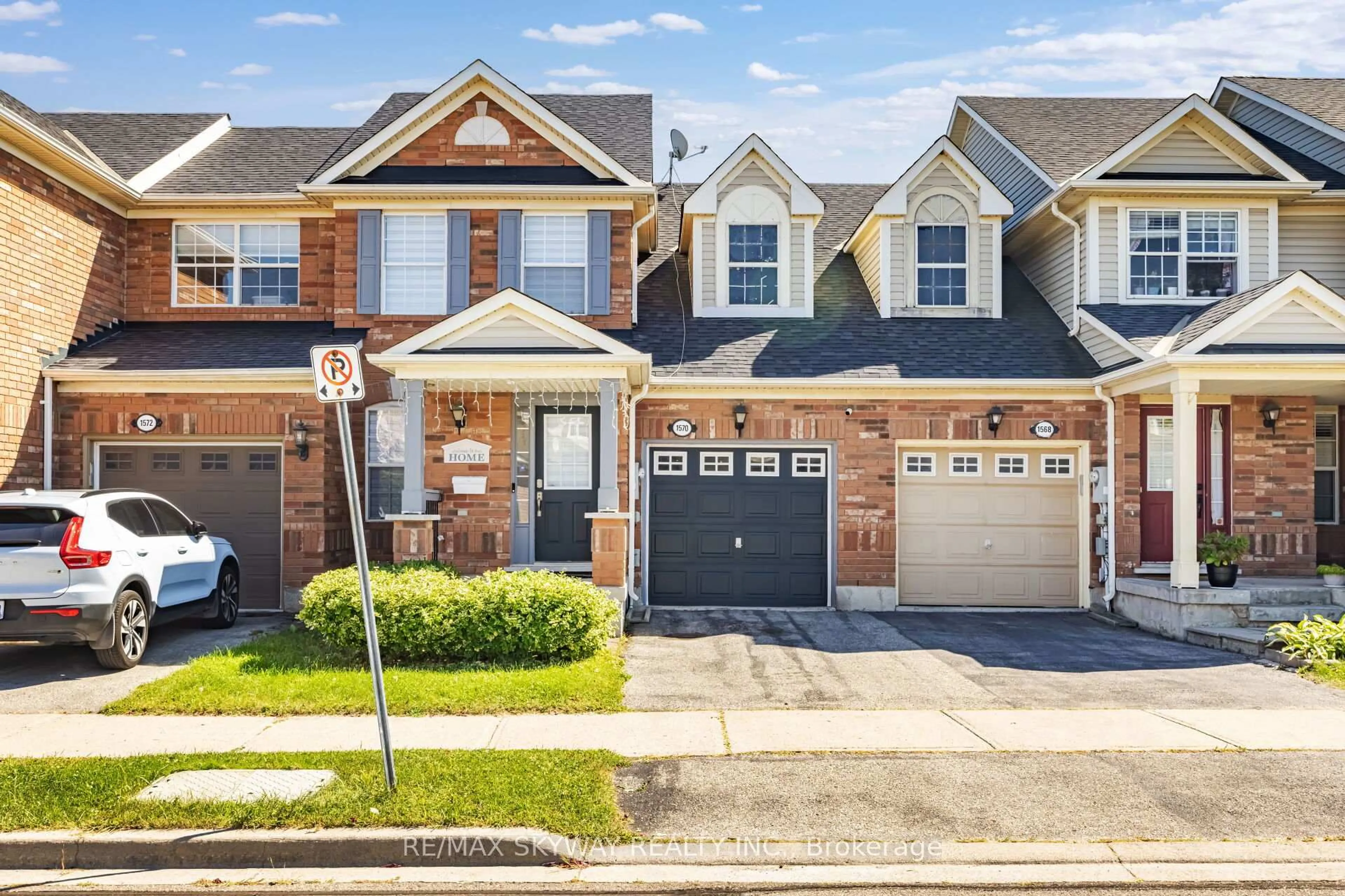Home with brick exterior material, street for 1570 Cartwright Cres, Milton Ontario L9T 5N5