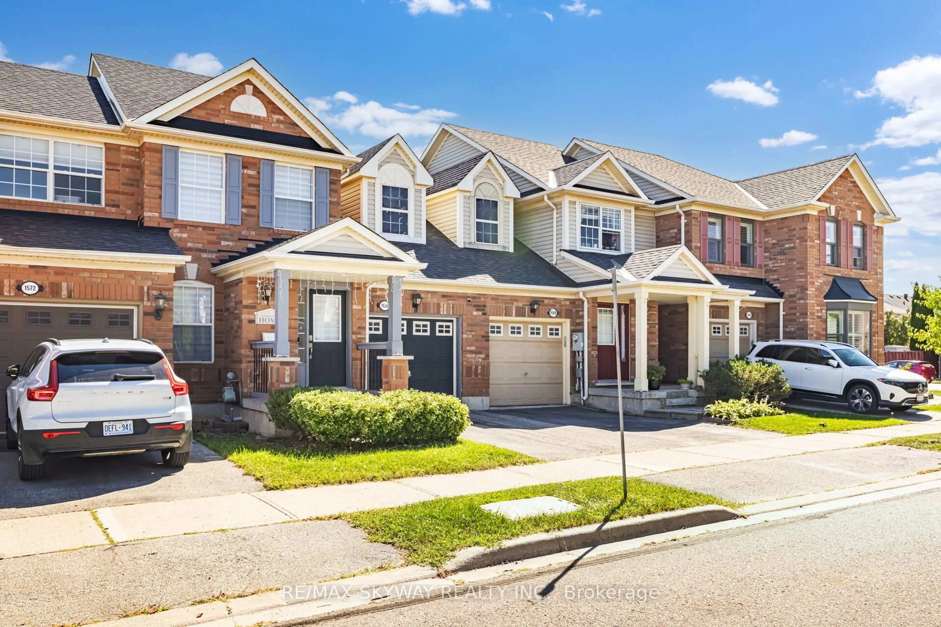 Home with brick exterior material, street for 1570 Cartwright Cres, Milton Ontario L9T 5N5