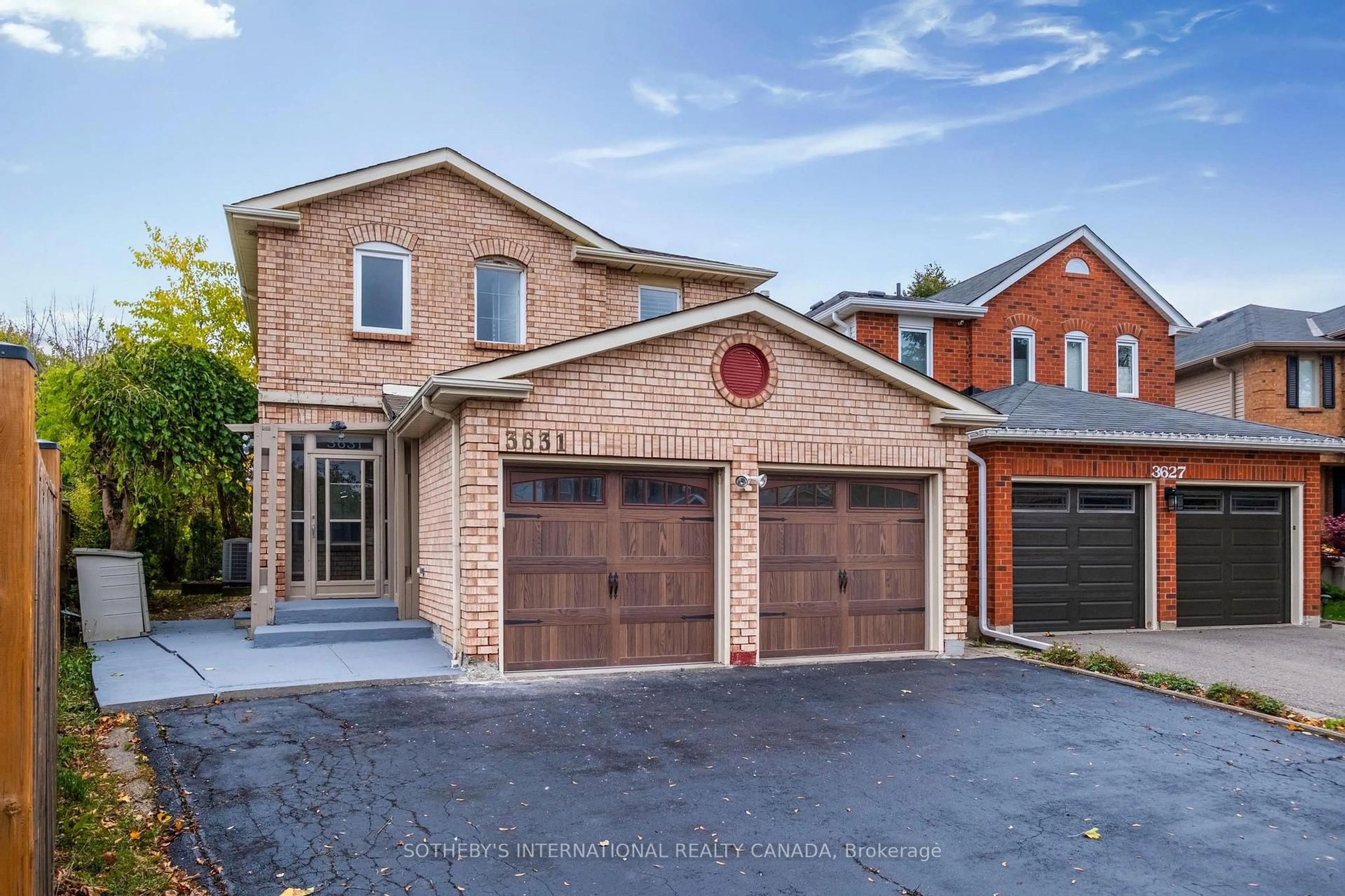 Home with brick exterior material, street for 3631 Cherrington Cres, Mississauga Ontario L5L 5C6