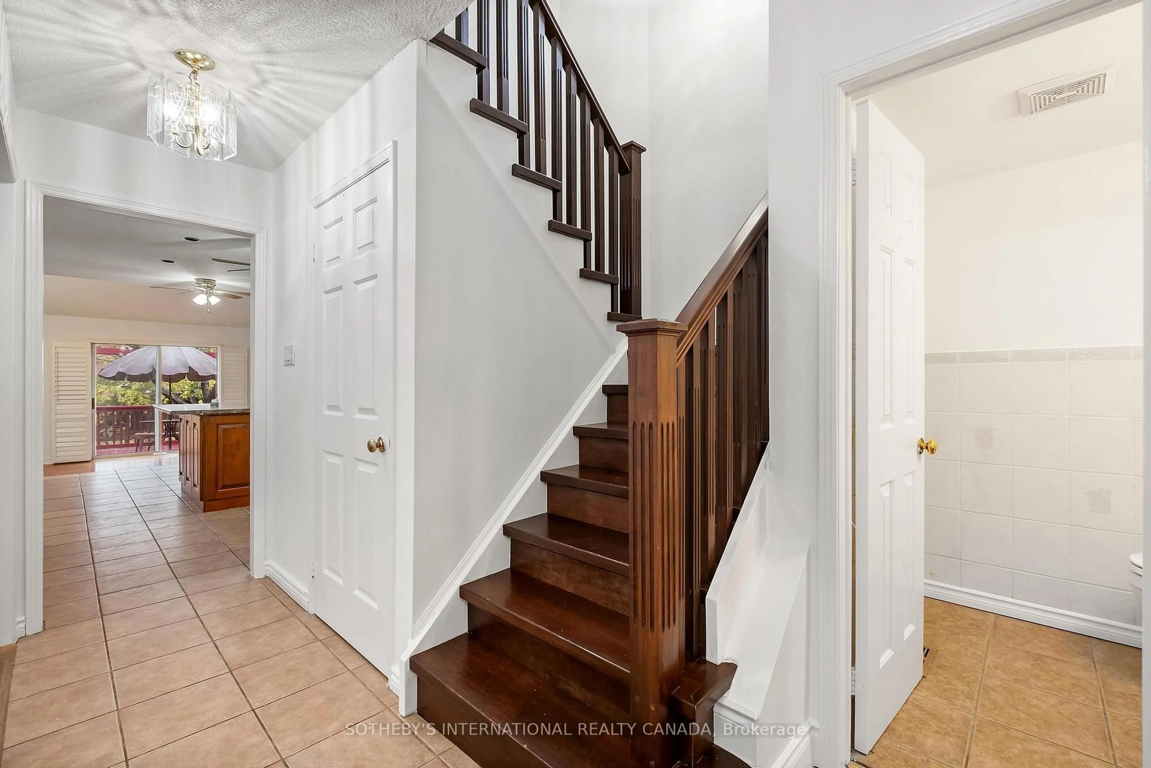 Unknown for 3631 Cherrington Cres, Mississauga Ontario L5L 5C6