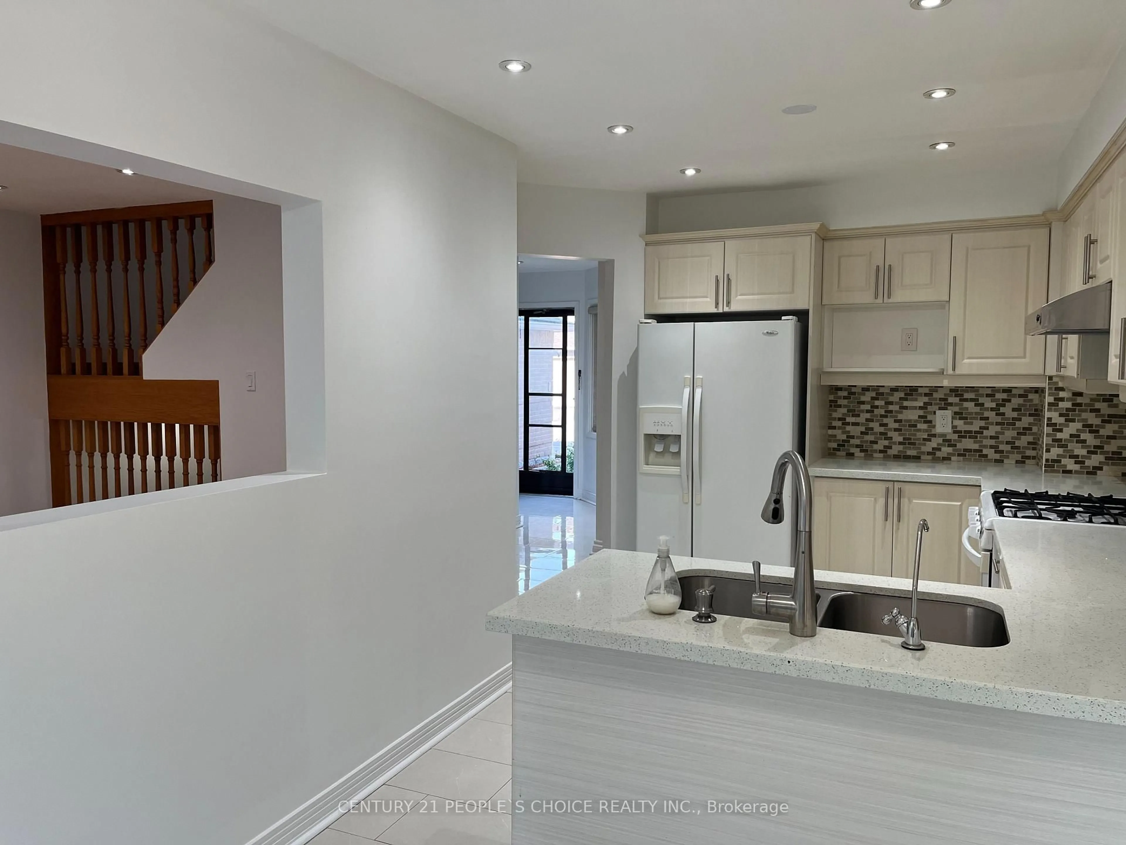 Unknown for 3600 Colonial Dr #50, Mississauga Ontario L5L 5P5