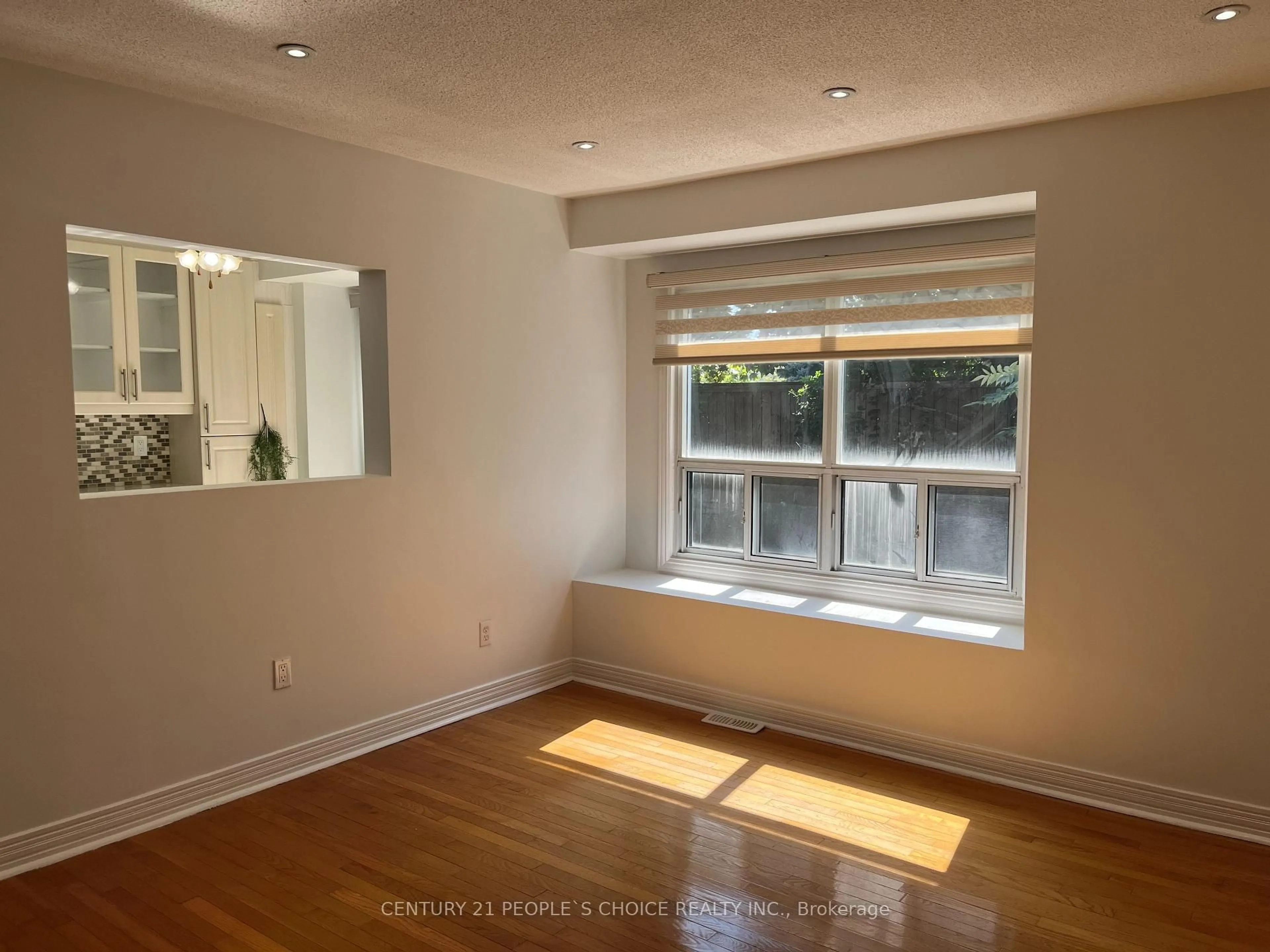 A pic of a room for 3600 Colonial Dr #50, Mississauga Ontario L5L 5P5