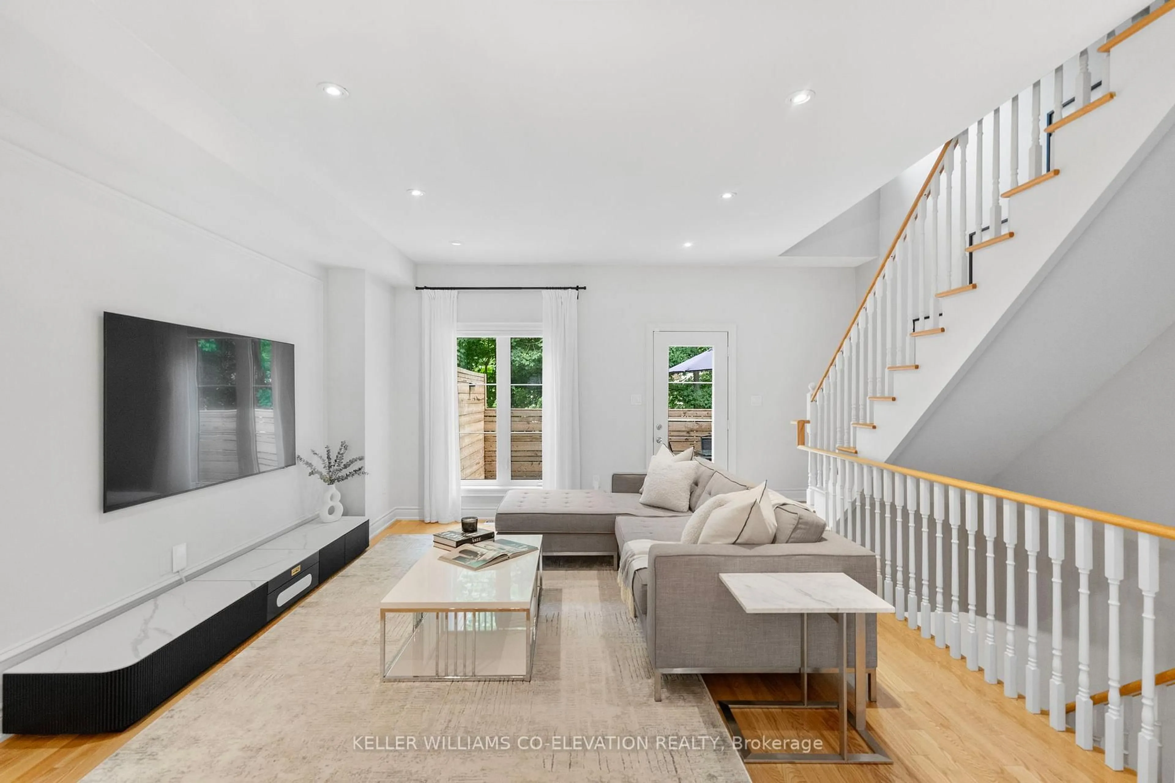 Living room with furniture, unknown for 70 Dryden Way, Toronto Ontario M9R 0B2