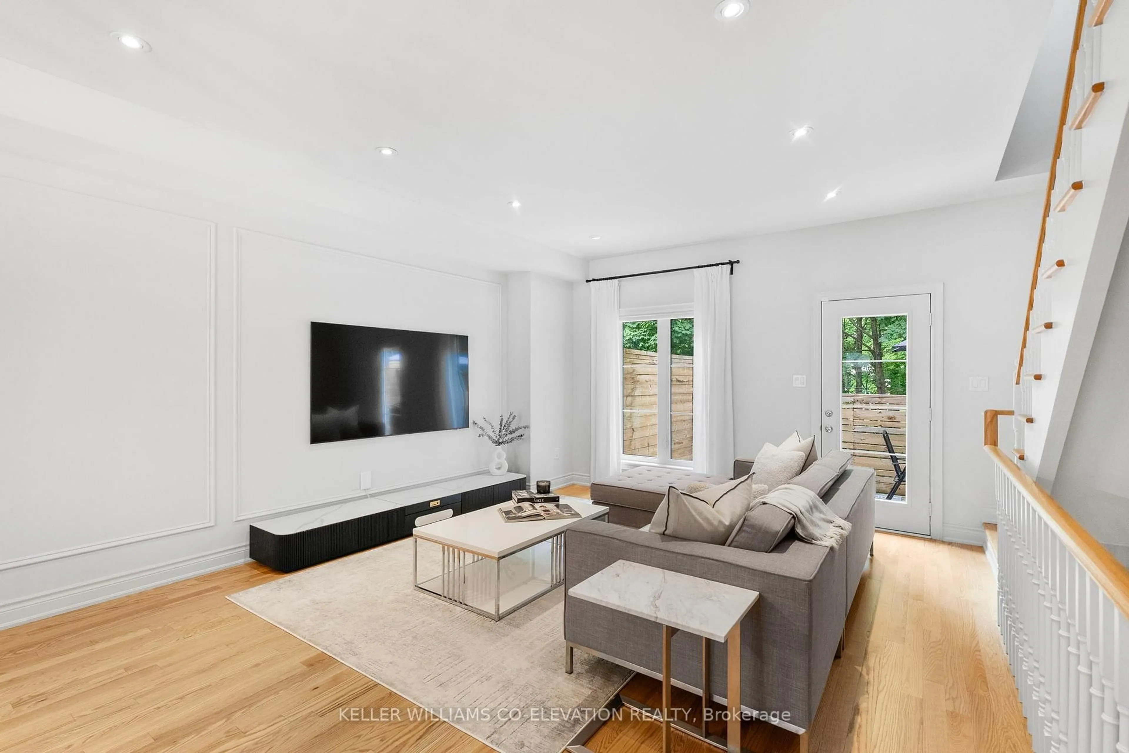 Living room with furniture, unknown for 70 Dryden Way, Toronto Ontario M9R 0B2