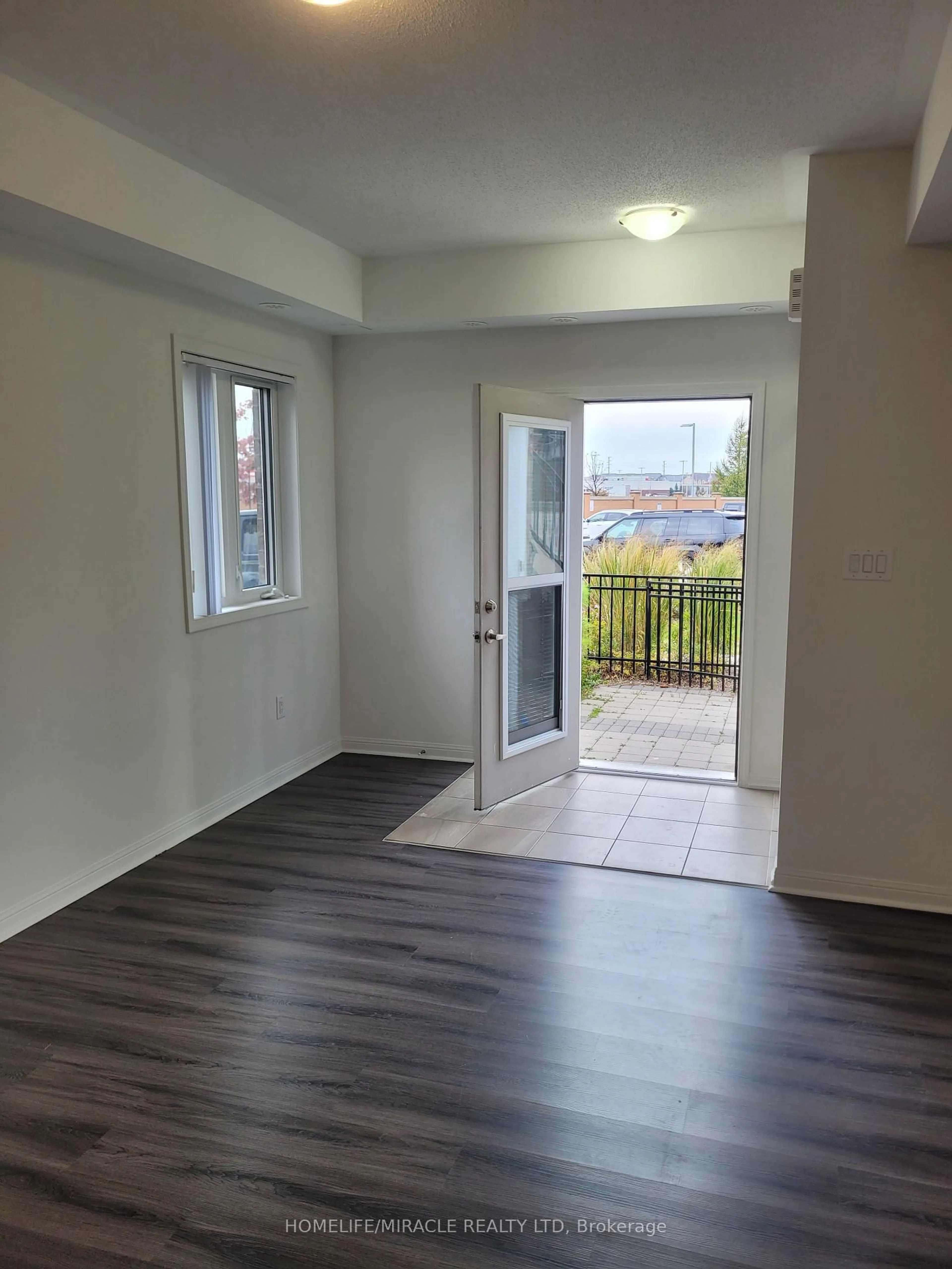 Unknown for 250 Sunny Meadow Blvd #134, Brampton Ontario L6R 3Y7