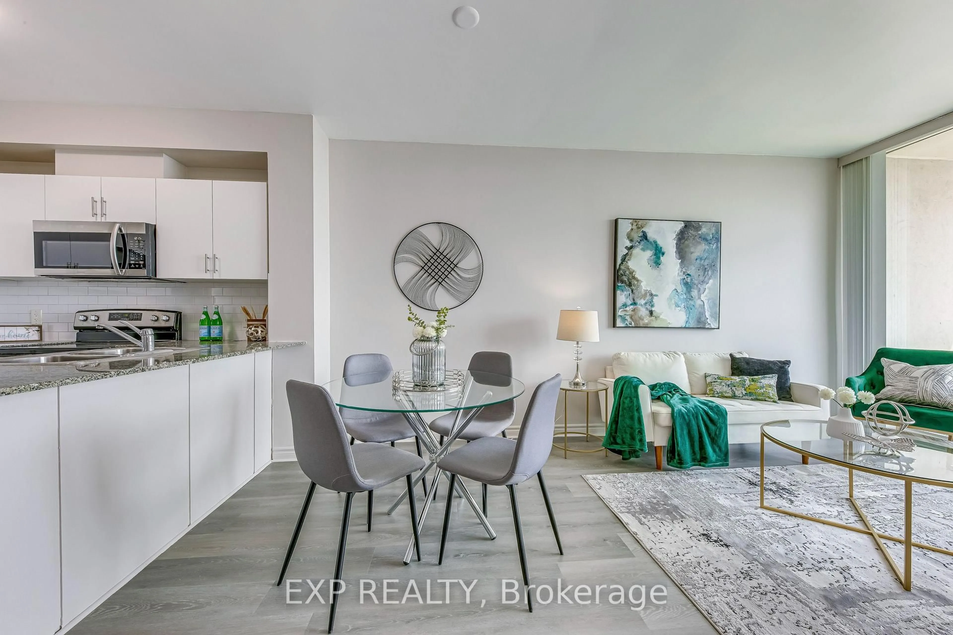 Unknown for 3504 Hurontario St #2303, Mississauga Ontario L5B 0B9