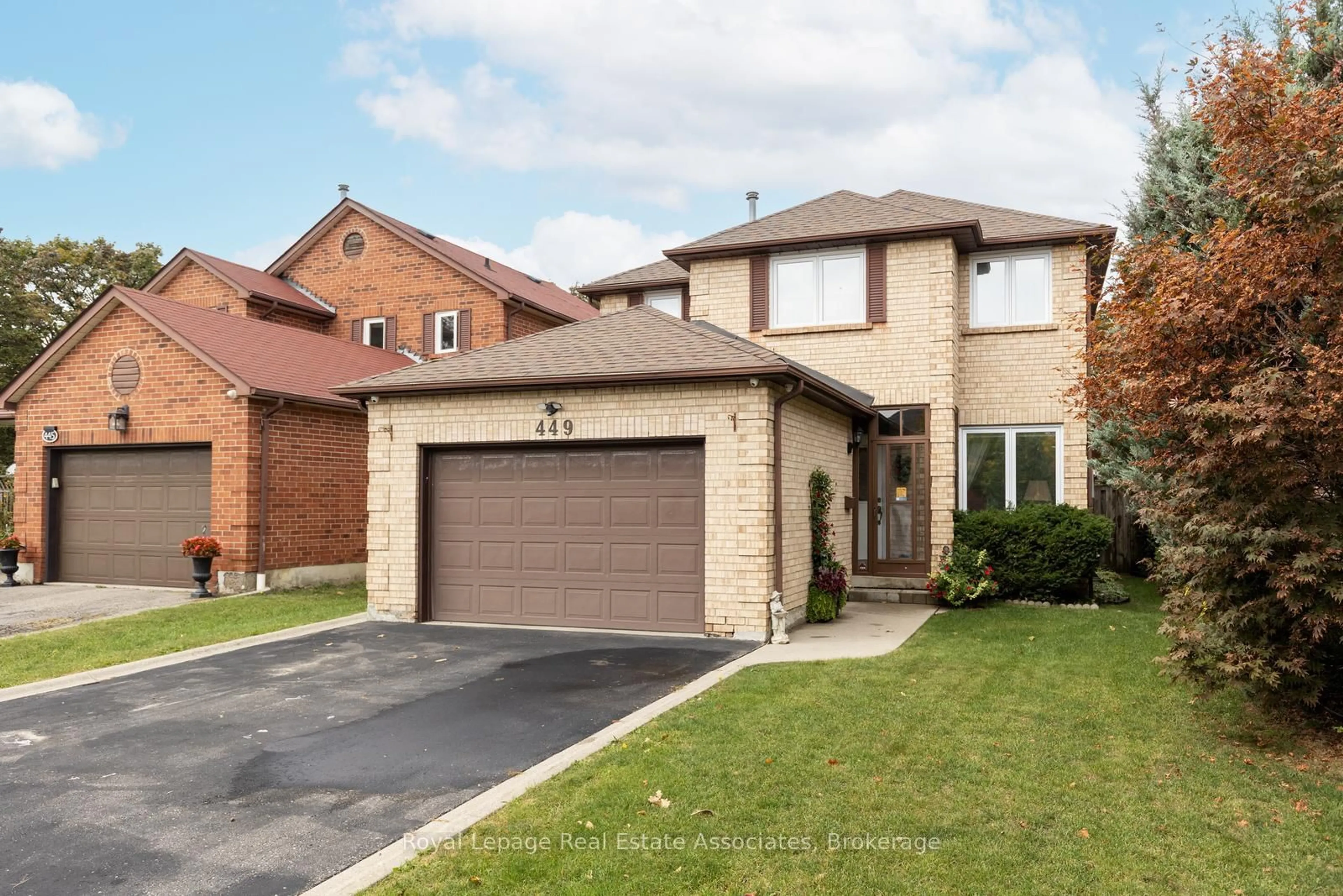 Home with brick exterior material, street for 449 Mallorytown Ave, Mississauga Ontario L4Z 2M8
