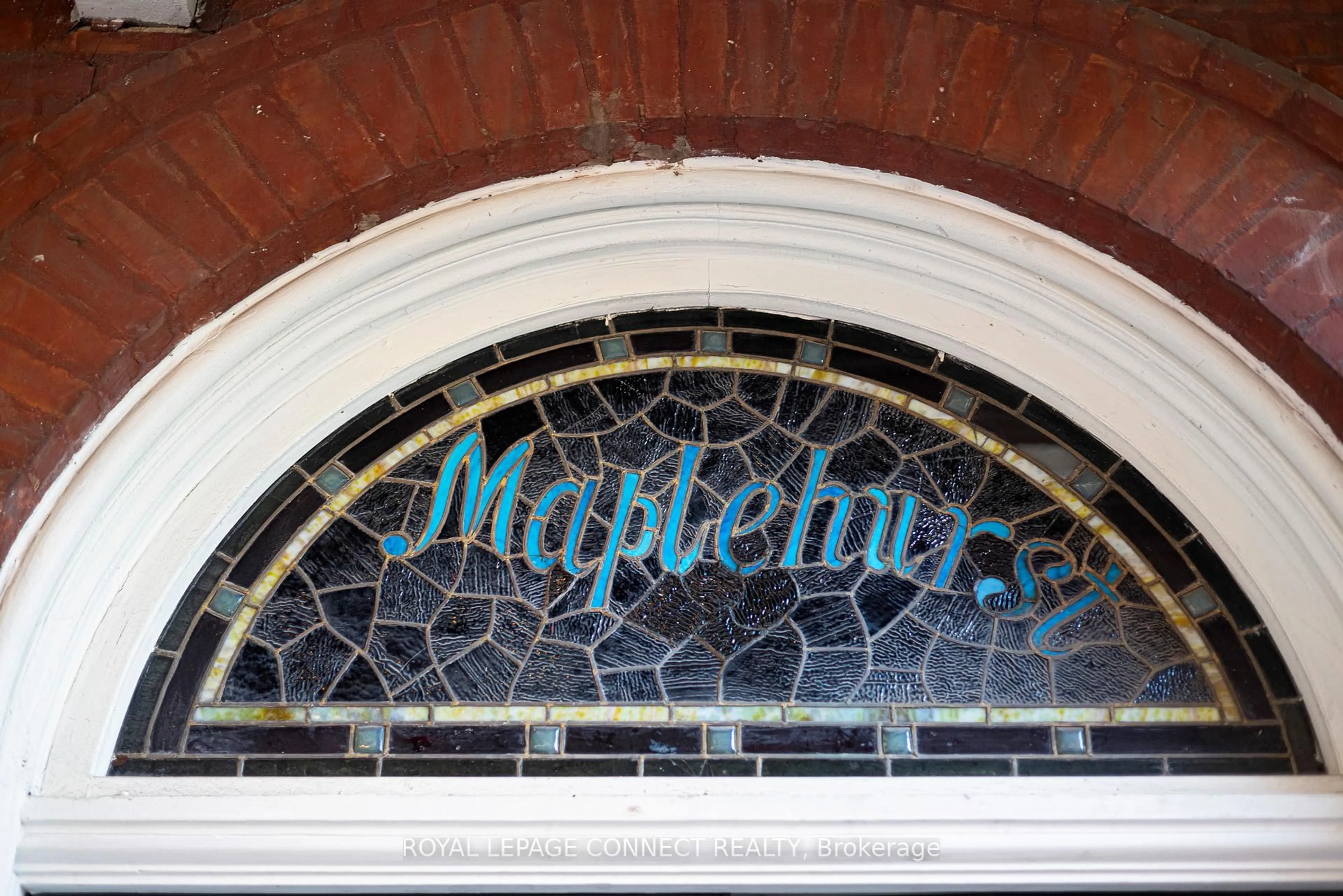 Indoor foyer for 178 High Park Ave, Toronto Ontario M6P 2S4