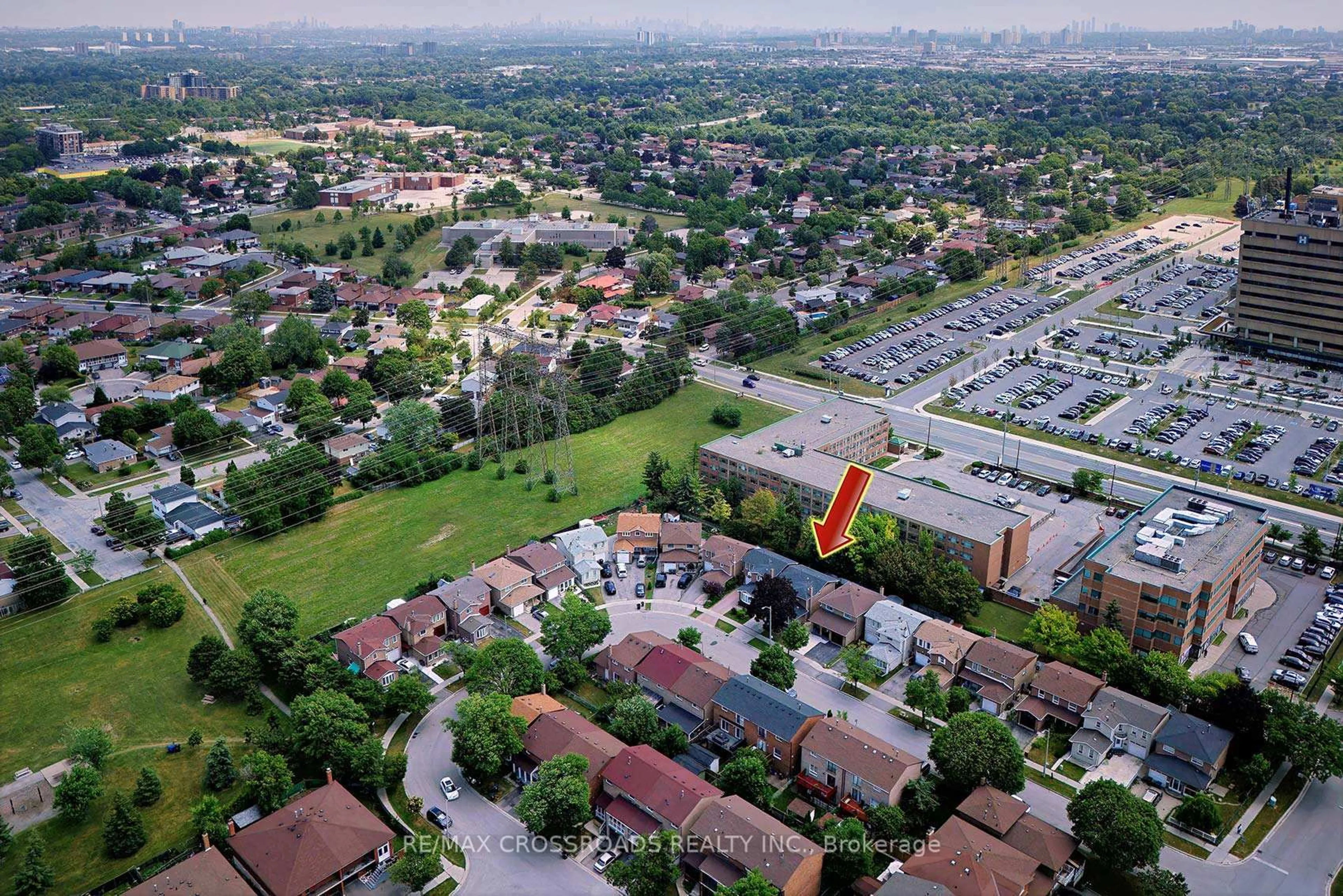 A pic from outside/outdoor area/front of a property/back of a property/a pic from drone, city buildings view from balcony for 17 Brownridge Cres, Toronto Ontario M9V 4M5