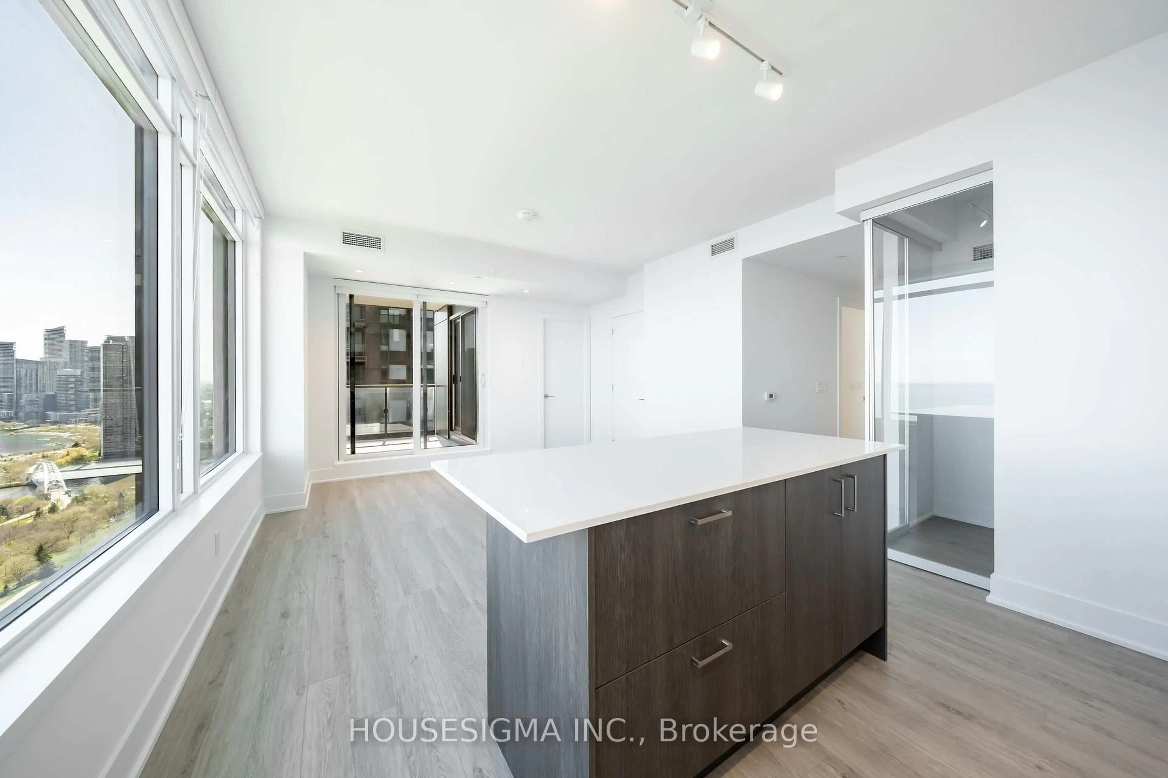 Open concept kitchen, unknown for 1928 Lake Shore Blvd #3509, Toronto Ontario M6S 0B1