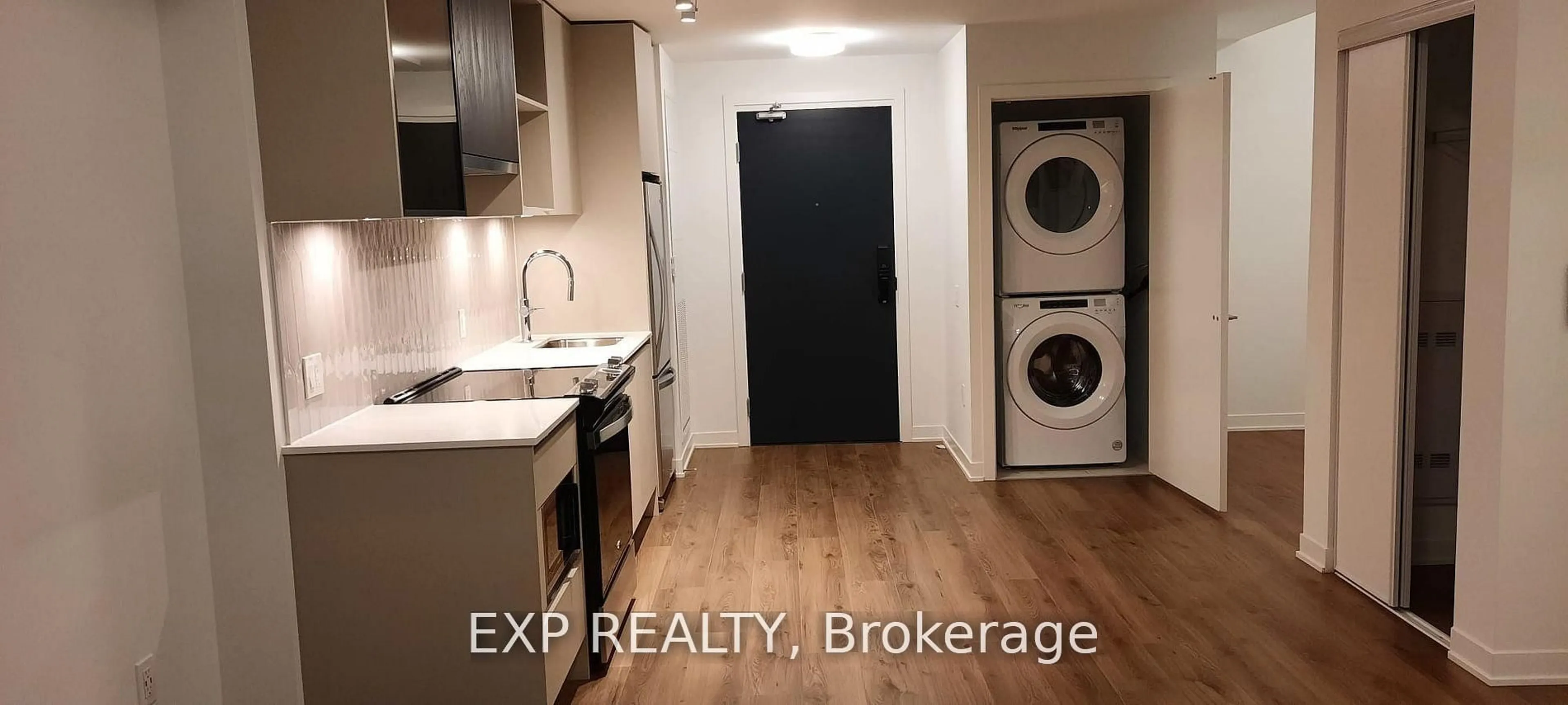 Unknown for 395 Dundas St #525, Oakville Ontario L6M 5R8