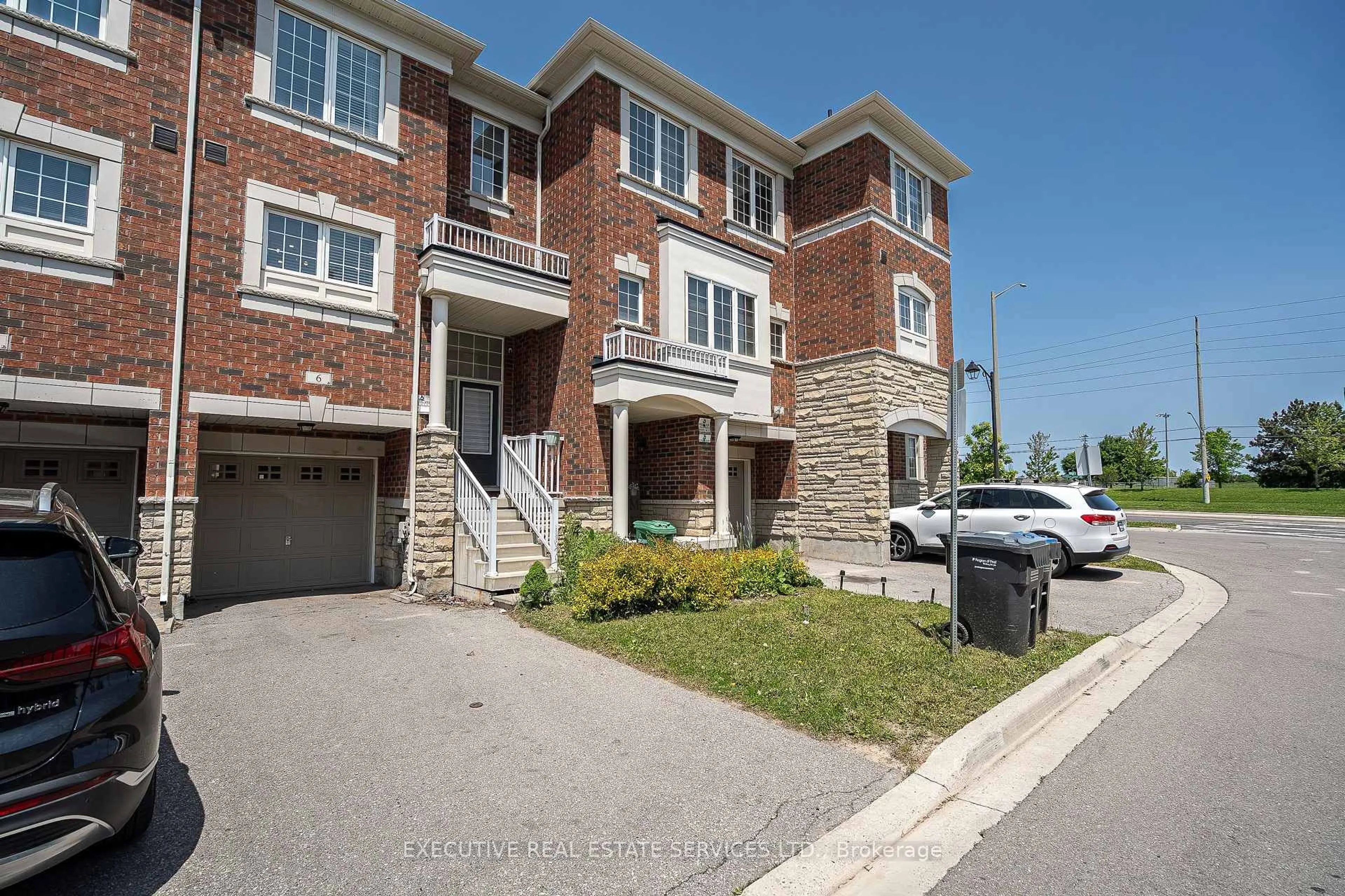 Home with brick exterior material, street for 6 Abercove Clse, Brampton Ontario L6Y 6E6