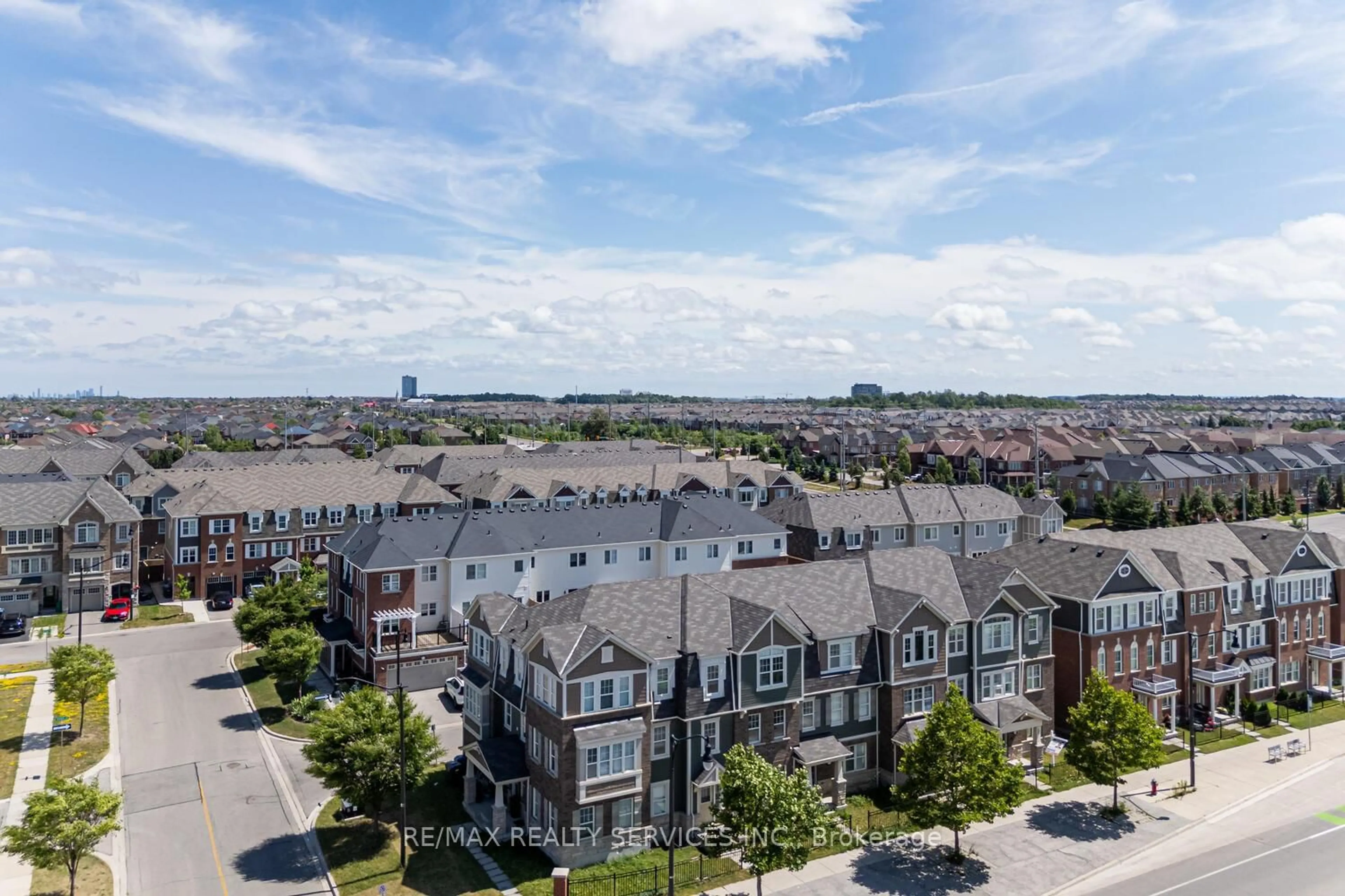 A pic from outside/outdoor area/front of a property/back of a property/a pic from drone, city buildings view from balcony for 221 Remembrance Rd, Brampton Ontario L7A 4P1