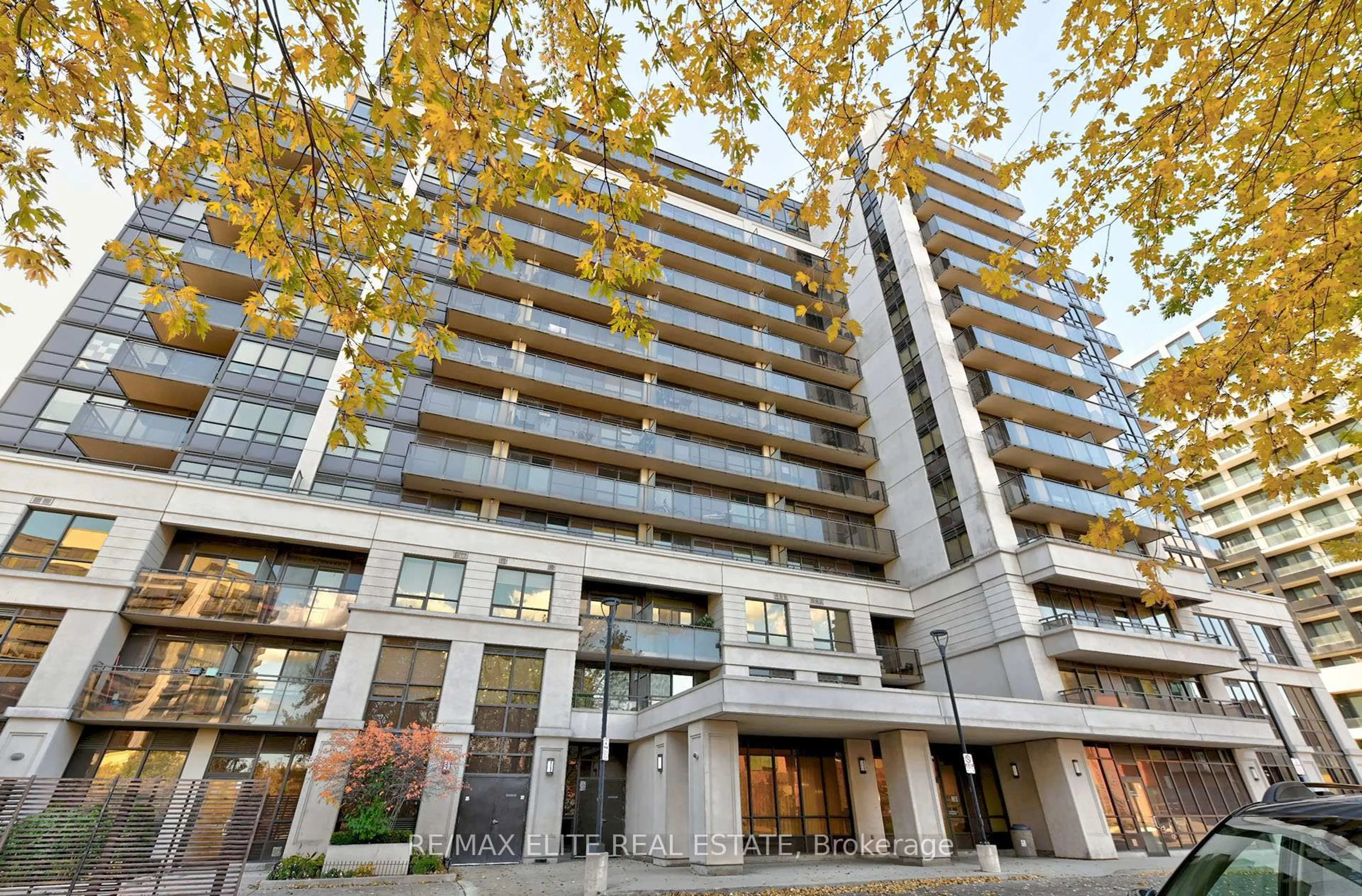 Unknown for 55 De Boers Dr #217, Toronto Ontario M3J 0G5