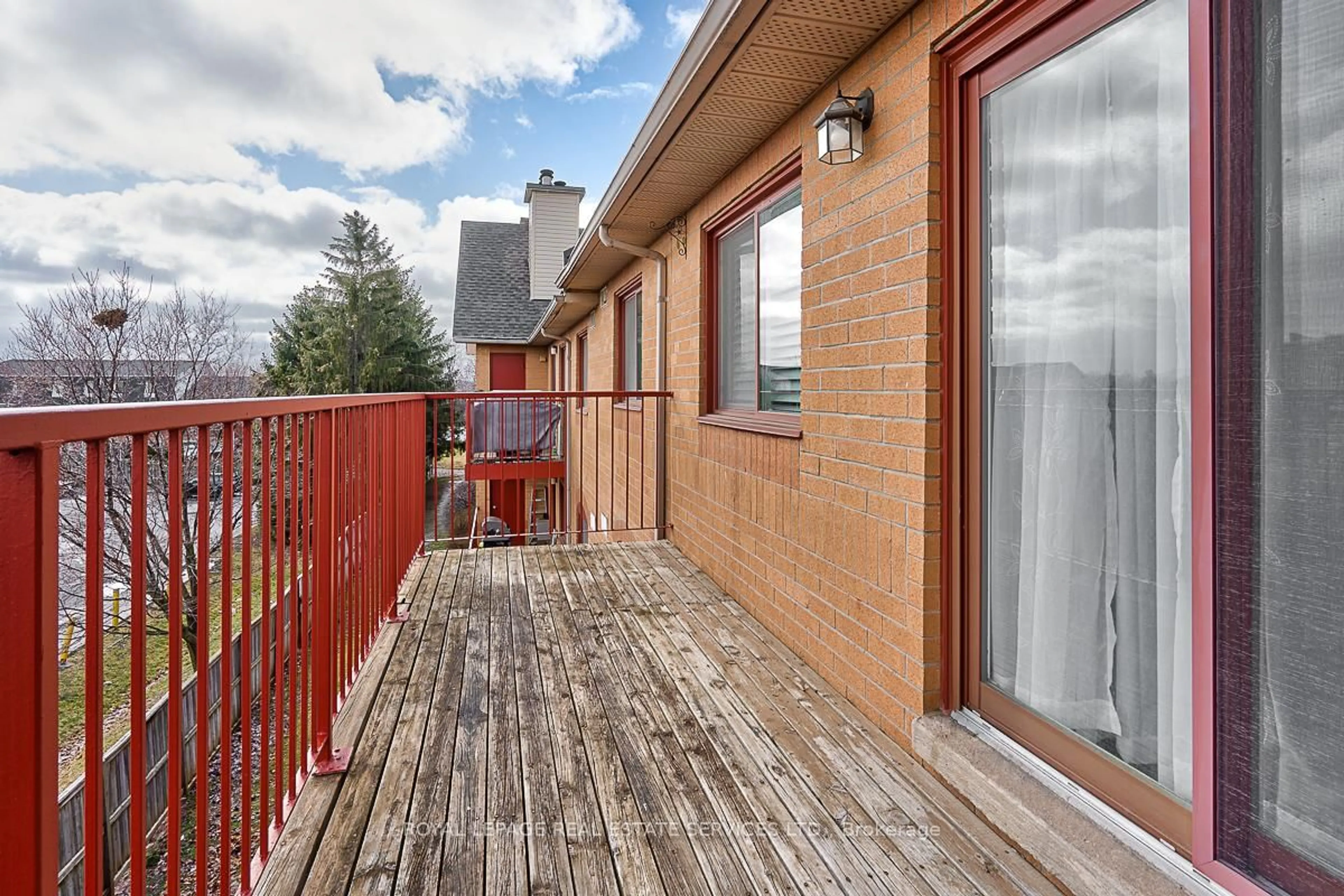 Balcony in the apartment, unknown for 1478 Pilgrims Way #1734, Oakville Ontario L6M 3G7