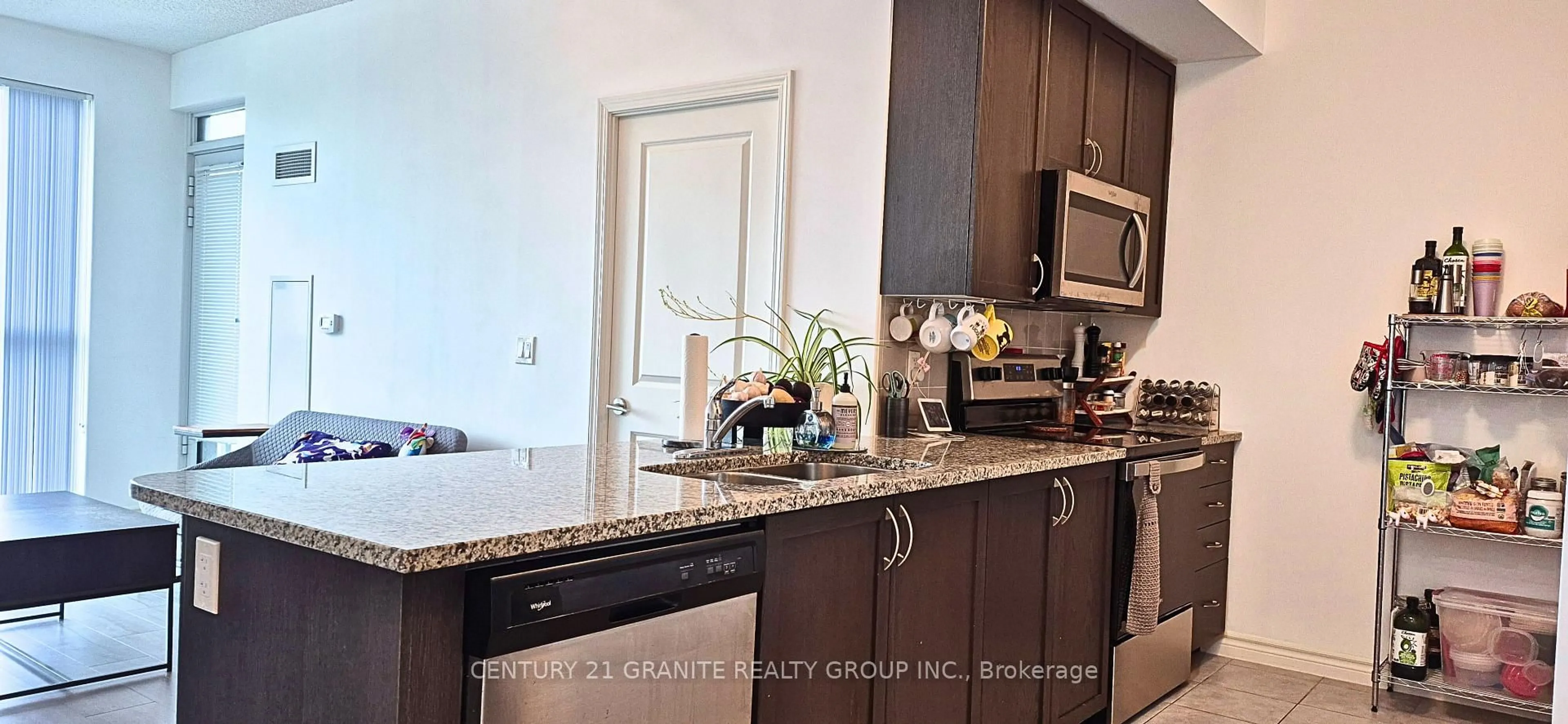Open concept kitchen, unknown for 349 Rathburn Rd #1719, Mississauga Ontario L5G 0B9