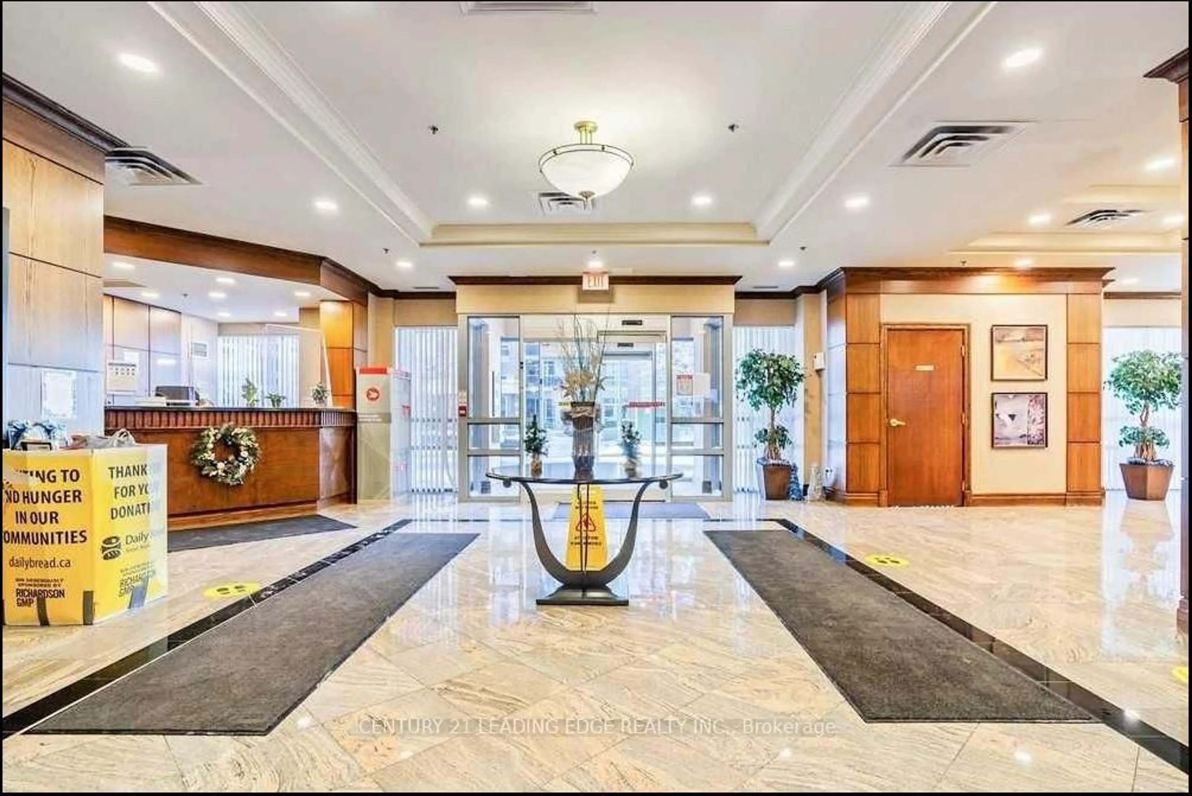 Lobby for 5 Michael Power Pl #505, Toronto Ontario M9A 0A3