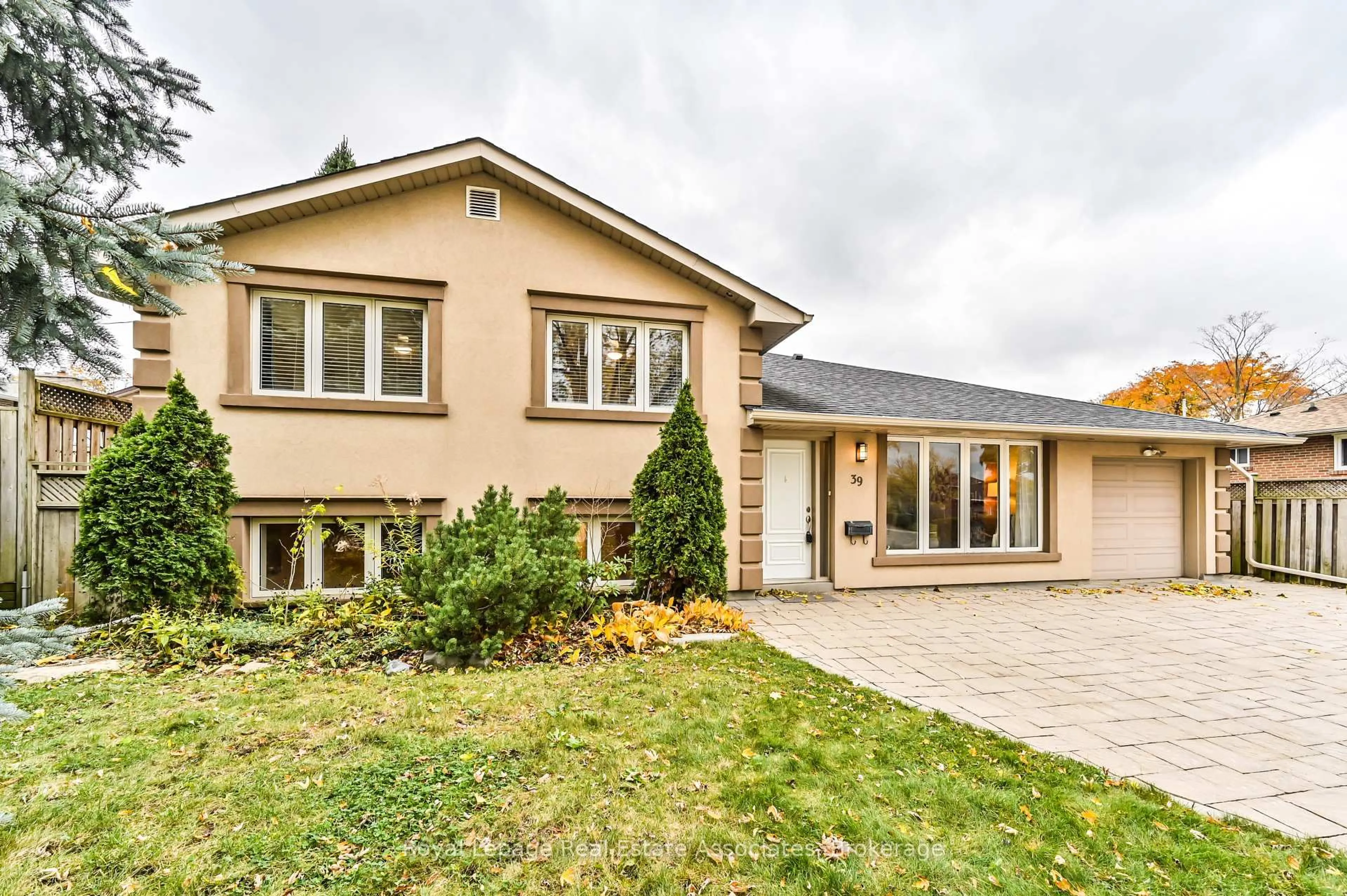 Home with brick exterior material, street for 39 Shipley Rd, Toronto Ontario M9R 3H9