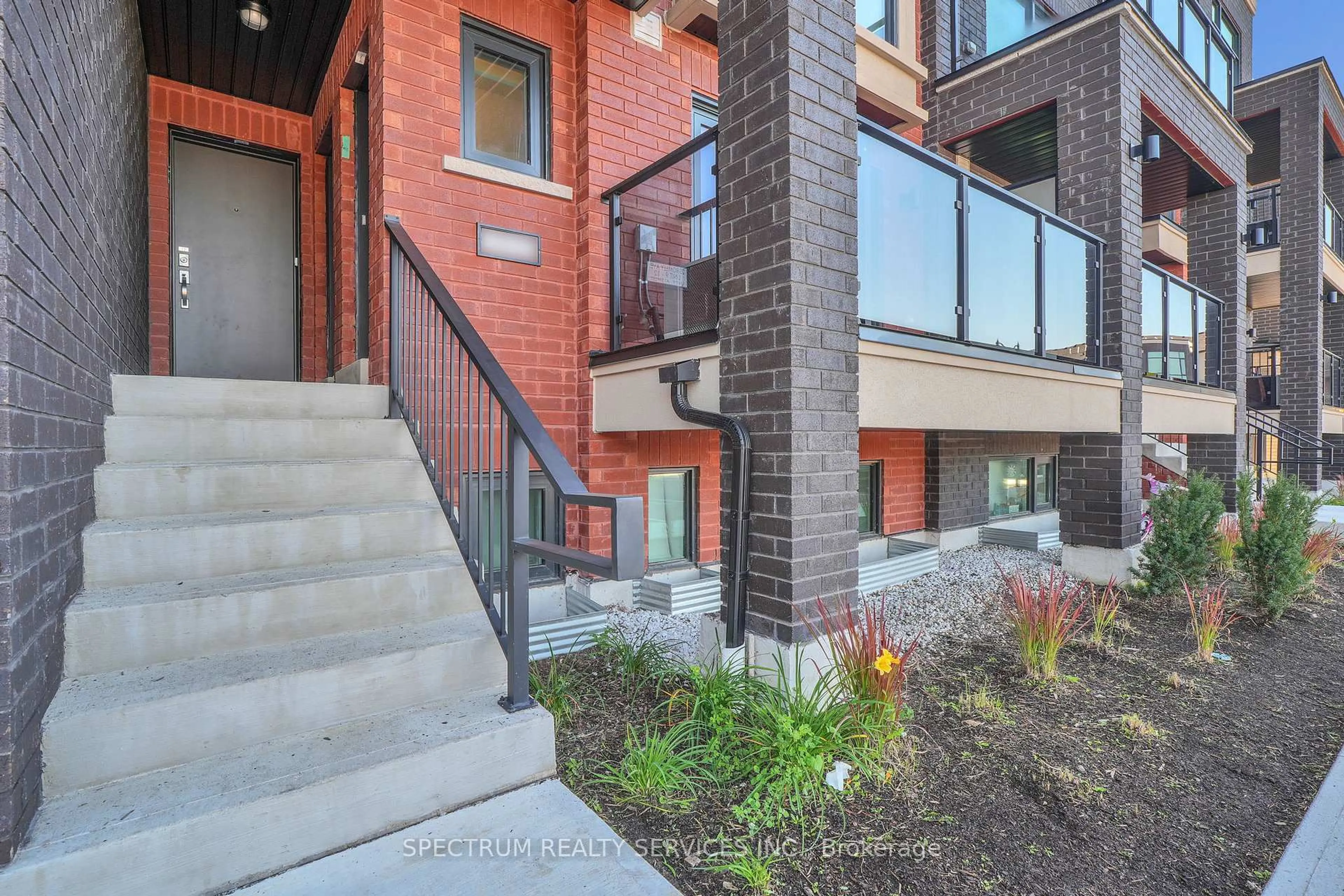 Home with brick exterior material, street for 25 Romilly Ave #10, Brampton Ontario L7A 5L8