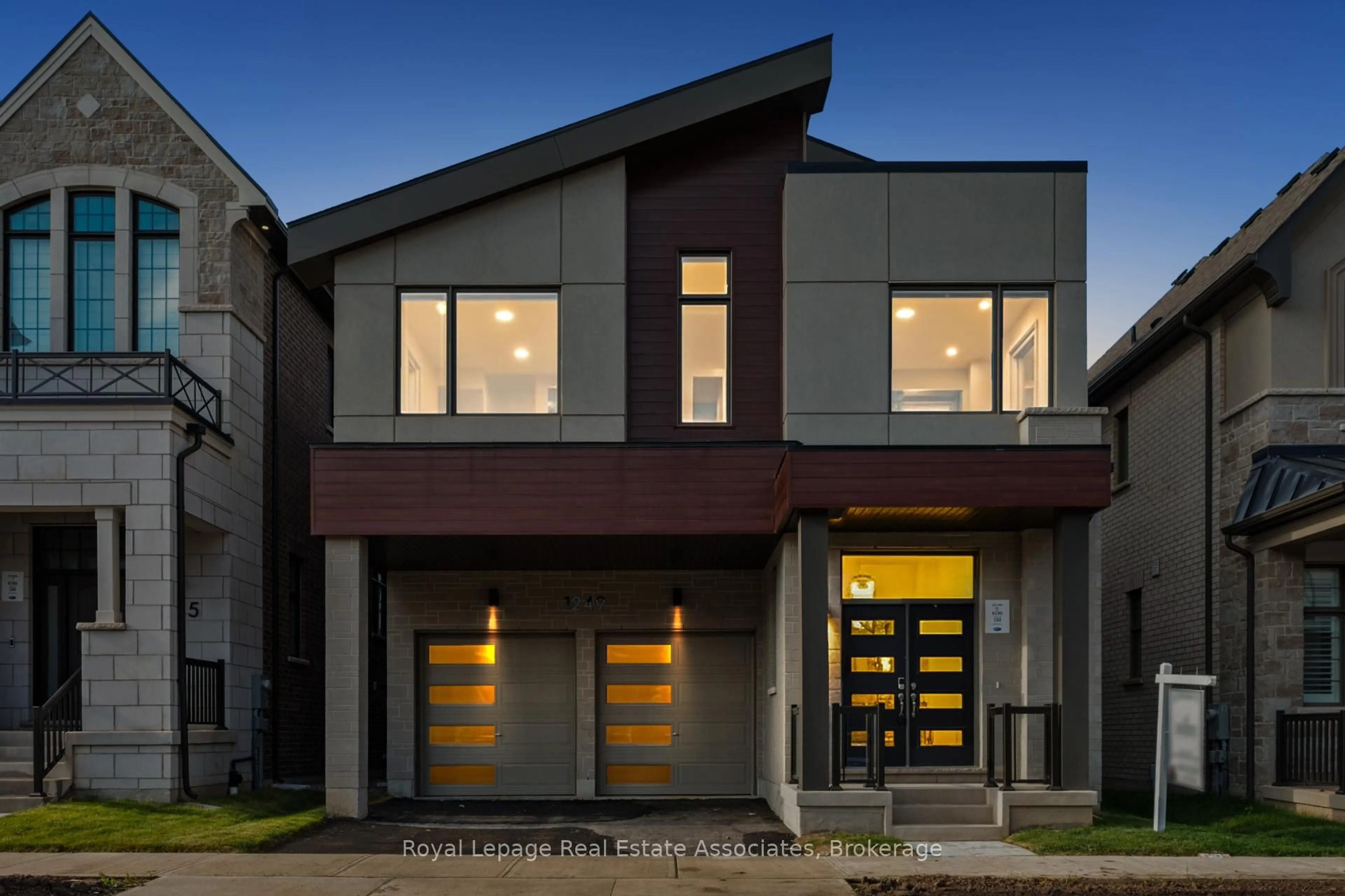 Home with brick exterior material, street for 1249 Onyx Tr, Oakville Ontario L6H 8A8