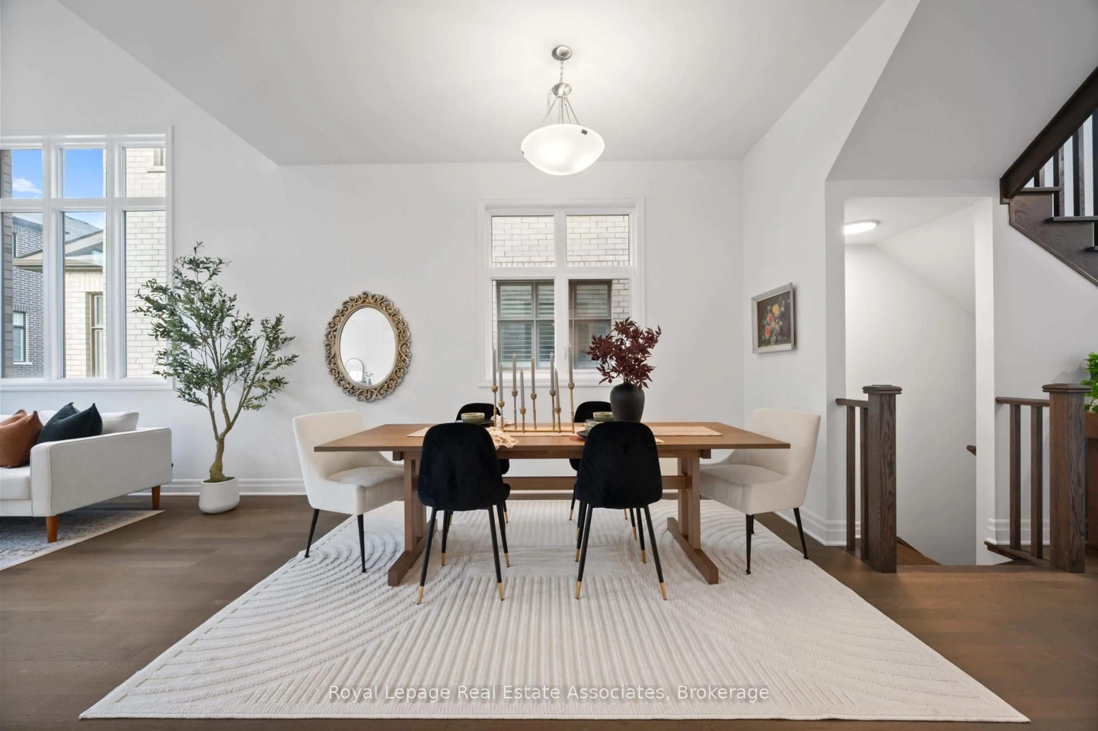 Dining room, unknown for 1249 Onyx Tr, Oakville Ontario L6H 8A8