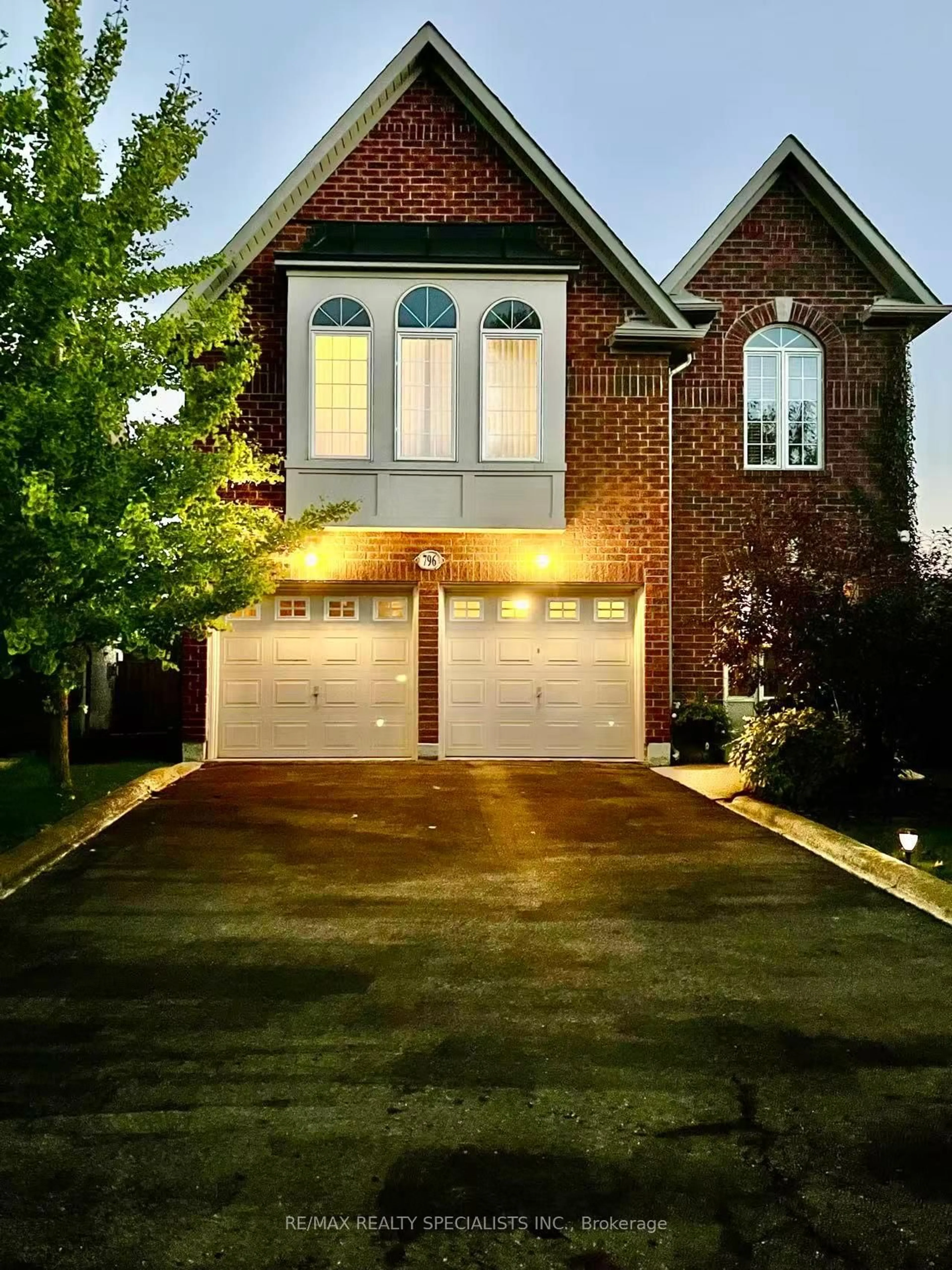 Home with brick exterior material, street for 796 Alliance Crt, Mississauga Ontario L5V 3C4