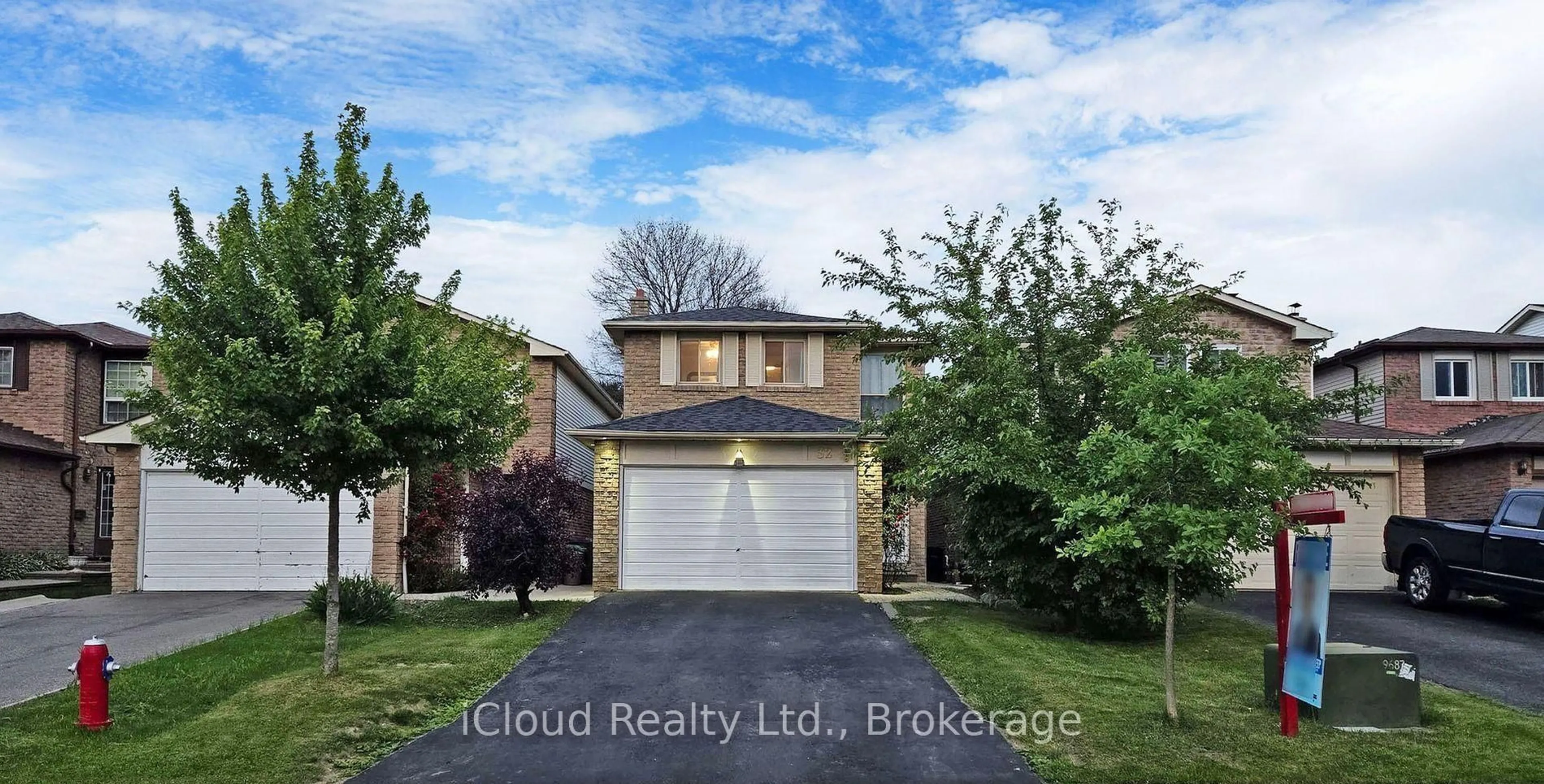 Unknown for 32 Dafoe Cres, Brampton Ontario L6Y 2L2